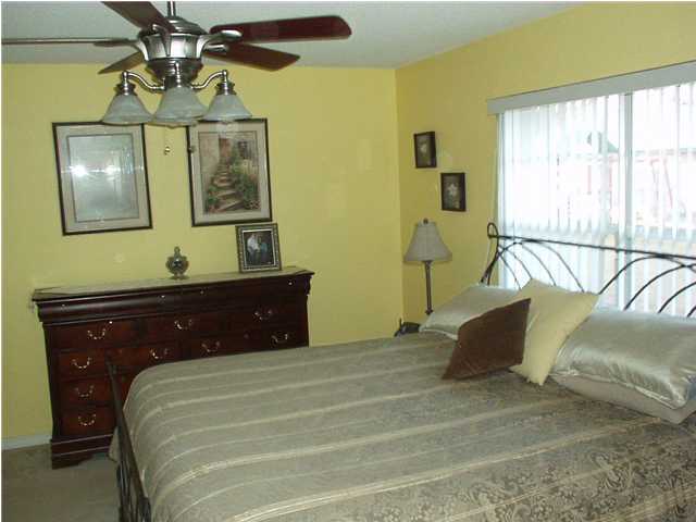 HAMPTON RIDGE ESTATES - Residential Lease
