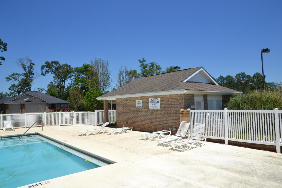 BROOKE ESTATES PH II - Residential Lease