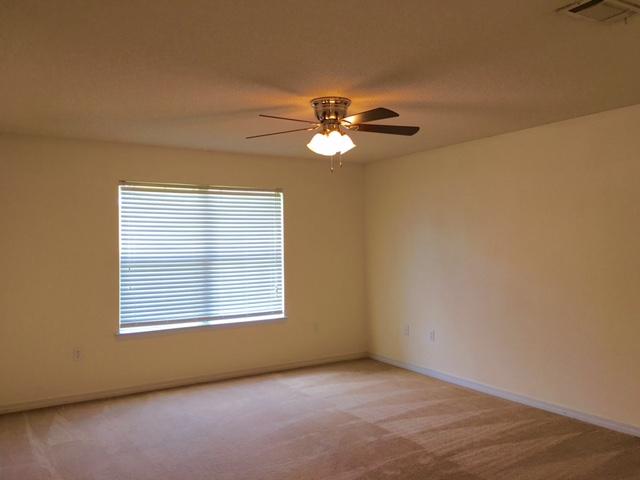 BROOKE ESTATES PH II - Residential Lease