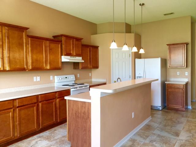 BROOKE ESTATES PH II - Residential Lease
