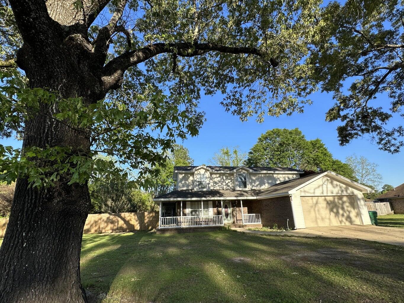 DOGWOOD ESTATES - Residential Lease