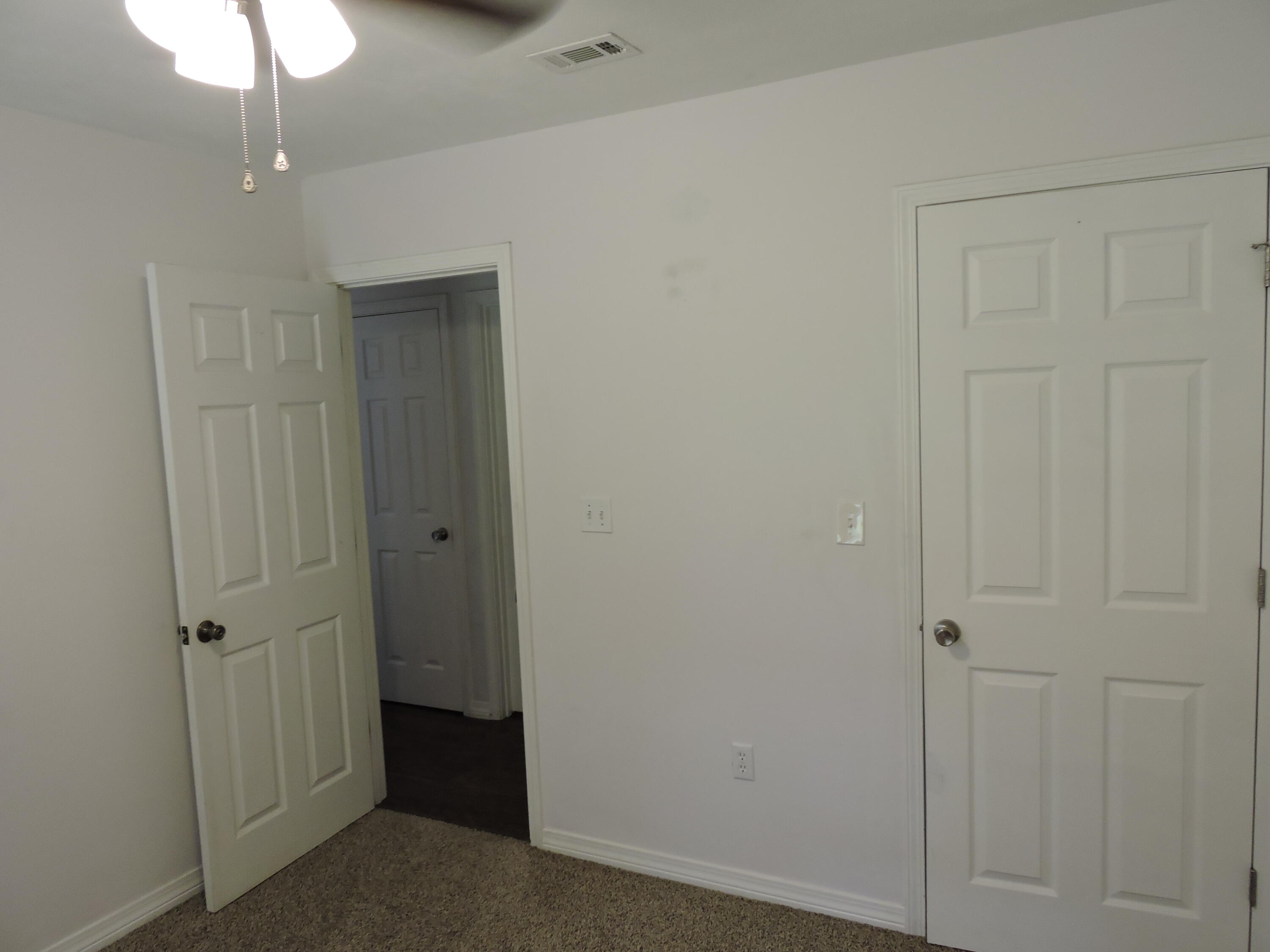 HIDDEN GLEN - Residential Lease