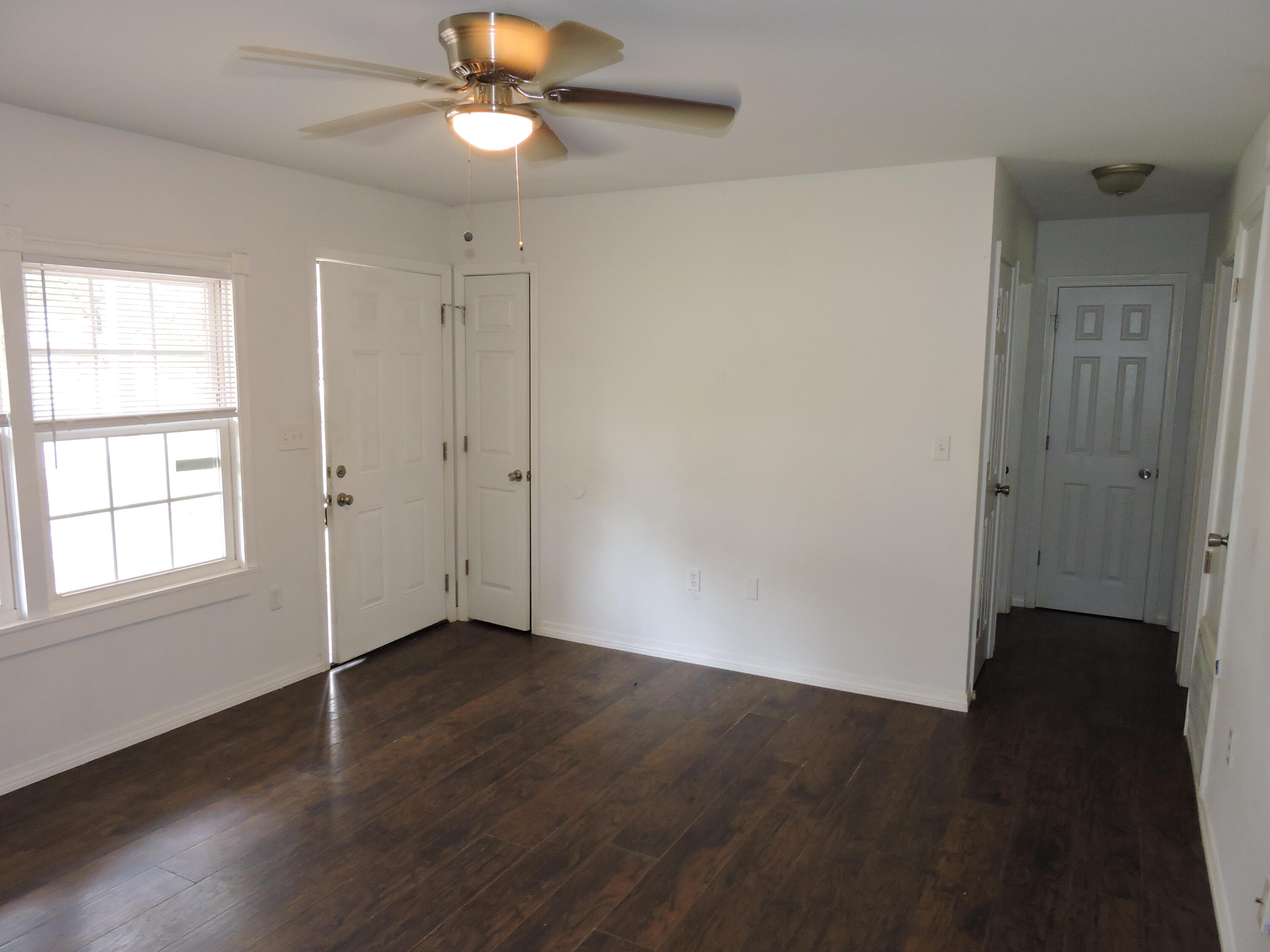 HIDDEN GLEN - Residential Lease