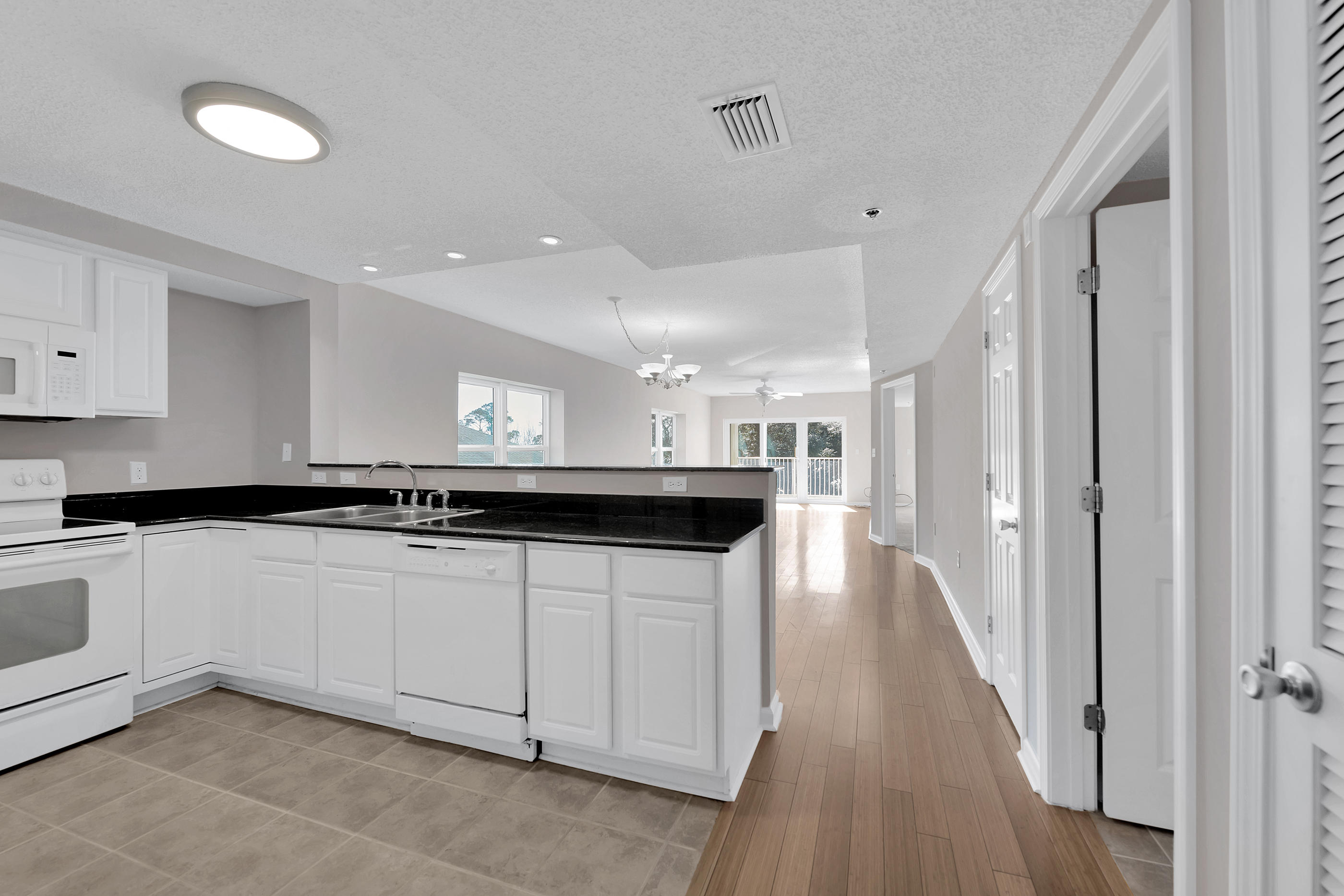 INTERCOASTAL POINTE - Residential