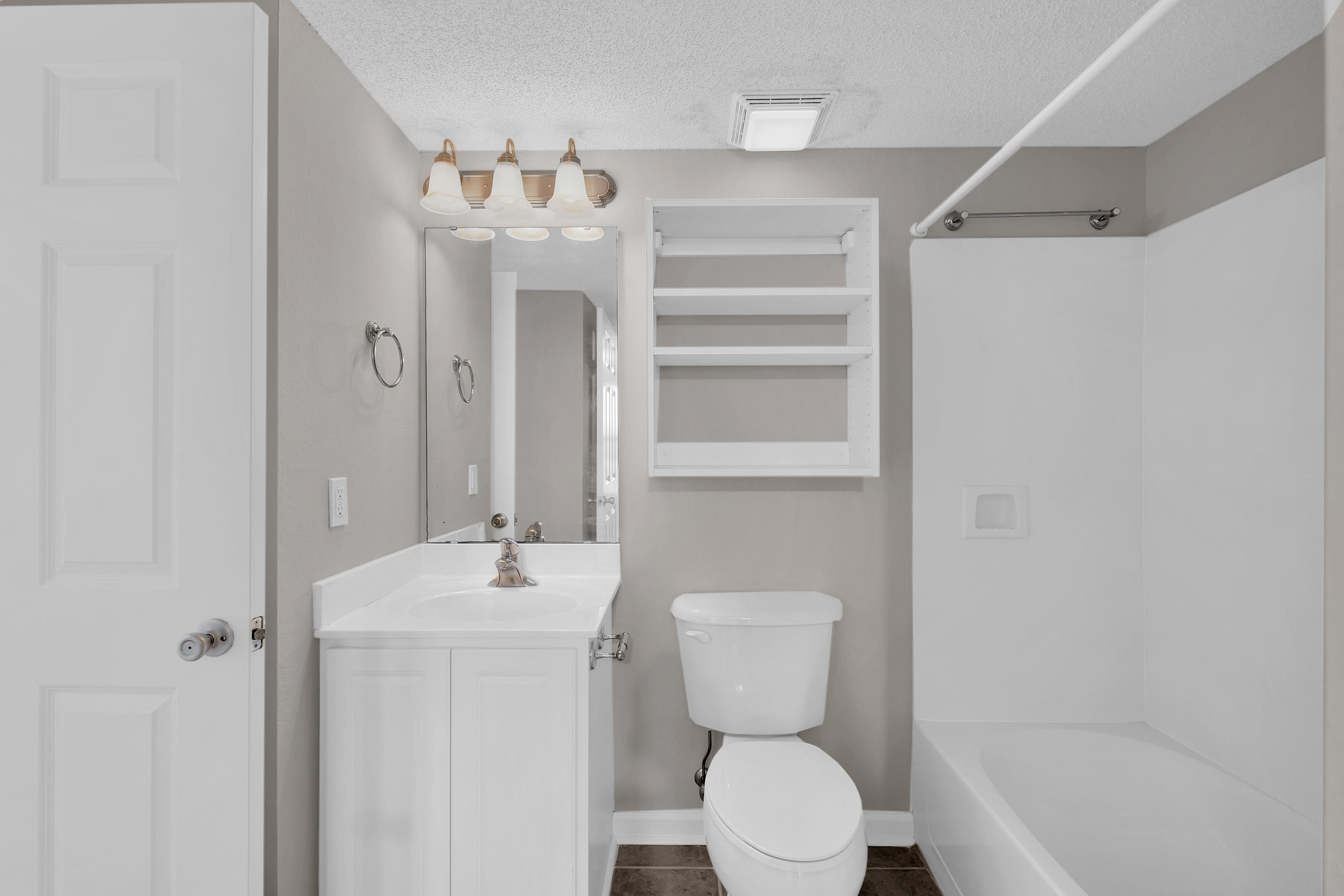 INTERCOASTAL POINTE - Residential