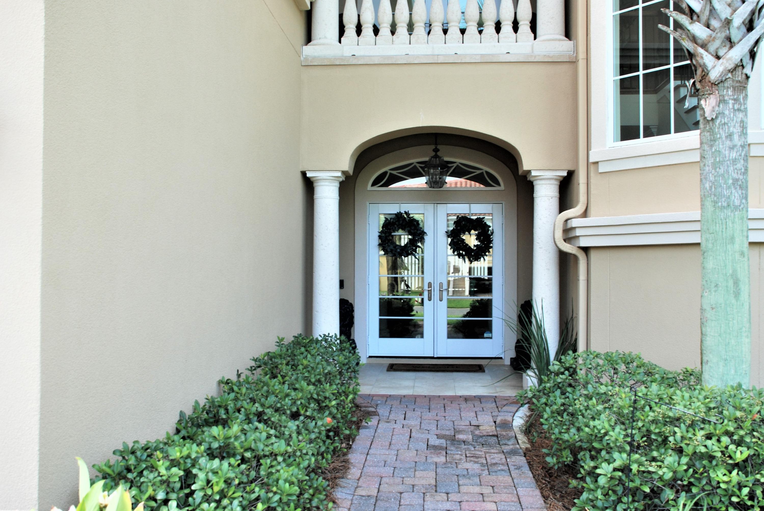 HOLIDAY ISLE - Residential