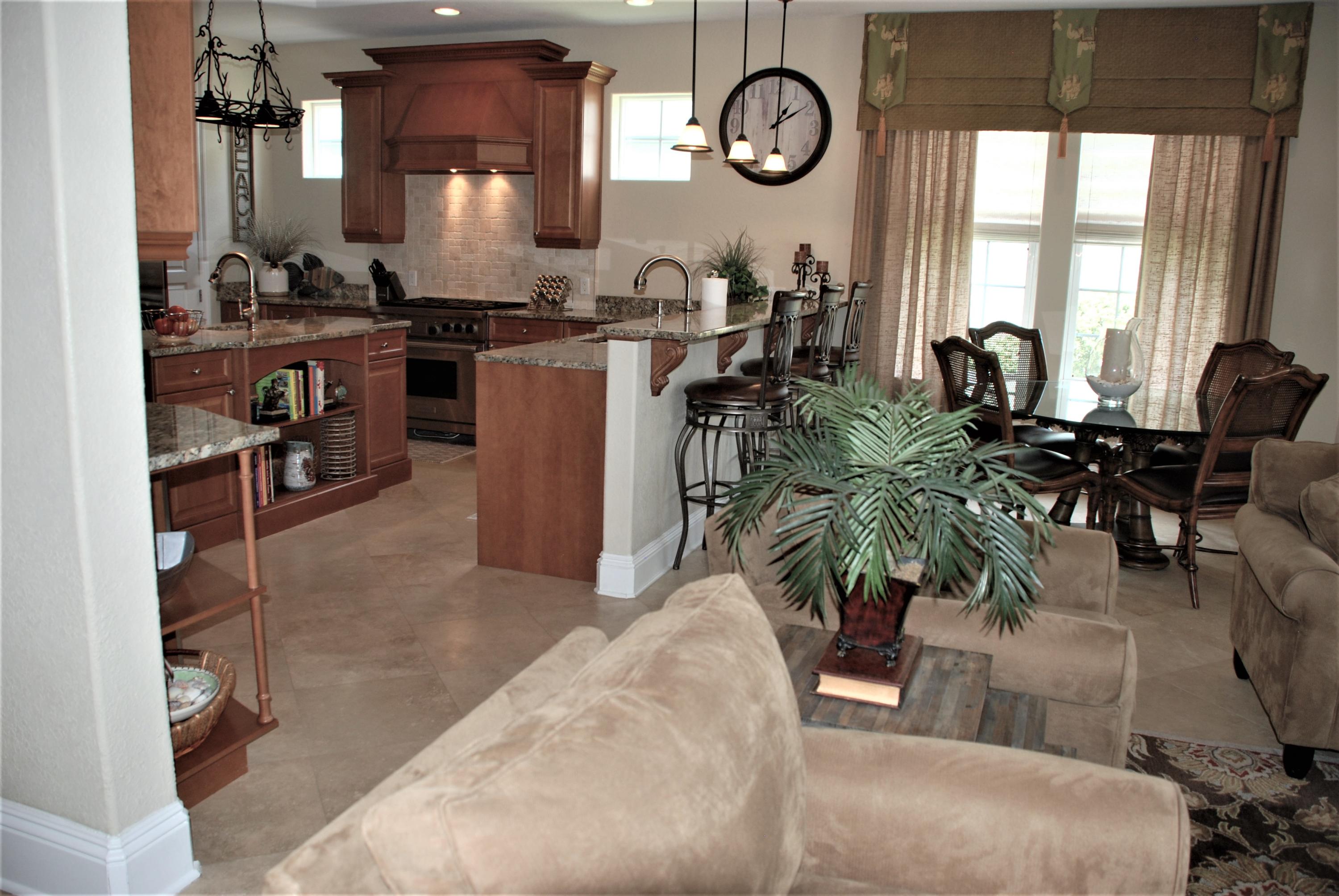 HOLIDAY ISLE - Residential