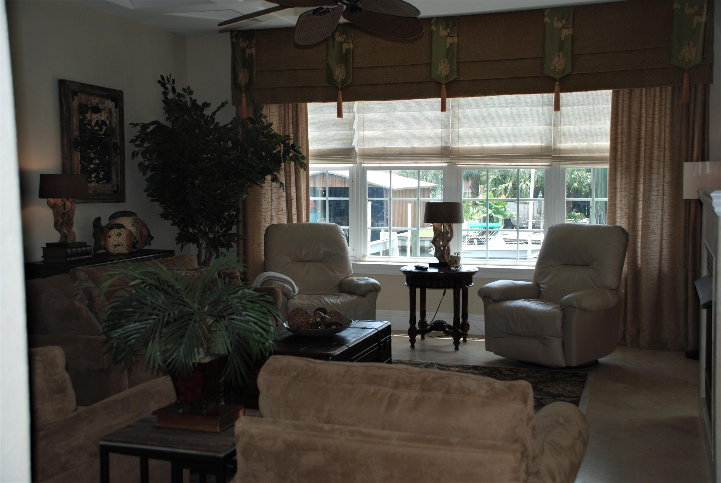 HOLIDAY ISLE - Residential