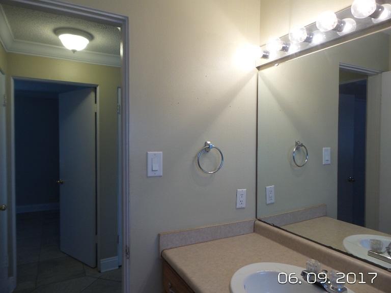 WATERWAY CONDO - Residential Lease
