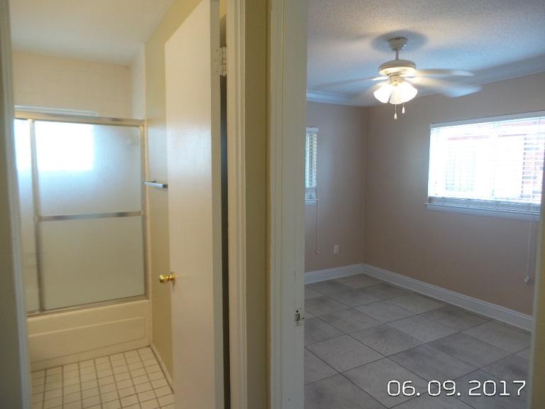 WATERWAY CONDO - Residential Lease