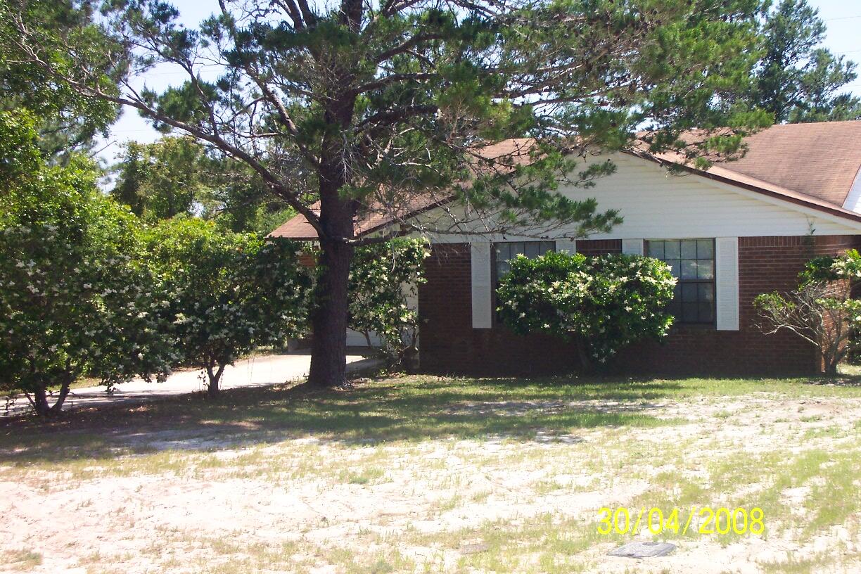NICE SPACIOUS TOWNHOME WEST OF HURLBURT WITH WASHER DRYER HOOKUP. CERAMIC TILE AND CARPET THROUGHOUT! HUGE YARD WITH LAWN SPRINKLER SYSTEM. PLENTY OF CLOSET SPACE AND A GARAGE. YARD SERVICE INCLUDED! SORRY NO PETS ALLOWED. All Coastal Realty Services residents are enrolled in the Resident Benefits Package (RBP) which includes renters insurance, HVAC air filter delivery (for applicable properties) and our best-in-class resident rewards program, and much more! More details upon application.  SCHEDULE A SHOWING THRU OUR WEBSITE:  COASTALREALTYSERVICES.COM