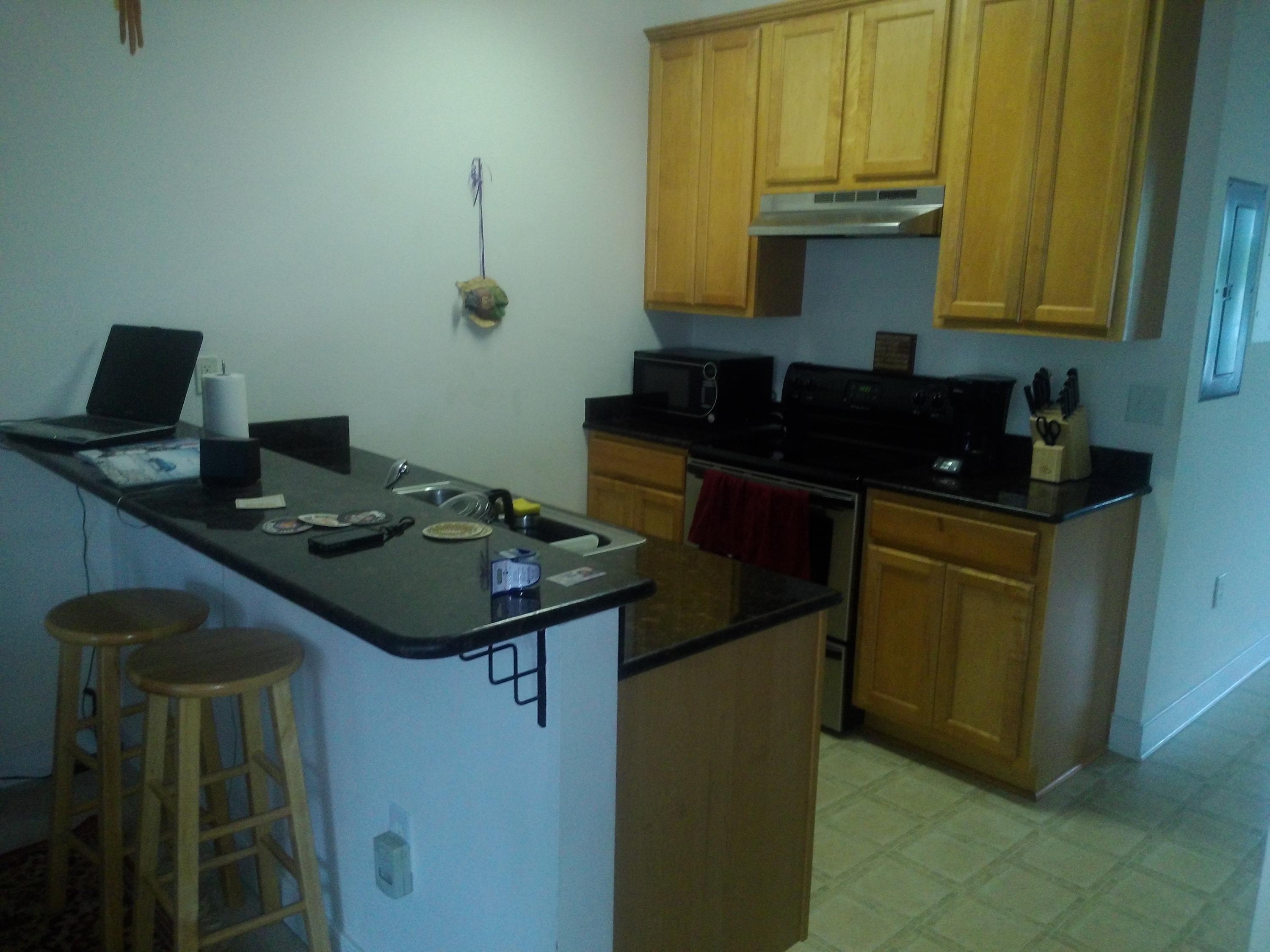 TWIN LAKES Townhomes & Offices - Residential Lease