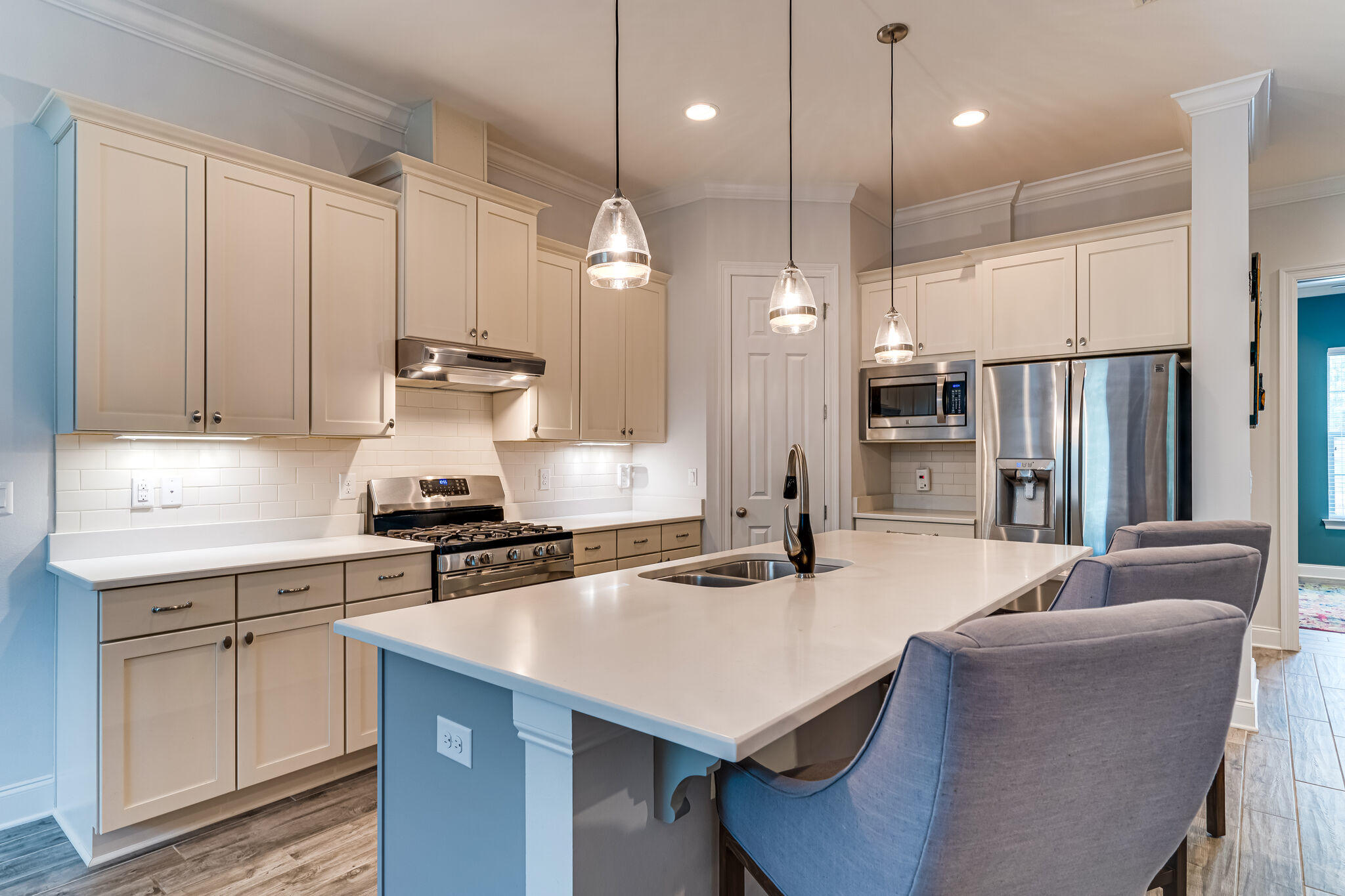 HUNTINGTON S/D PH 3 - Residential Lease