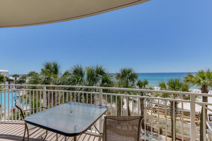 Aqua Condo - Residential