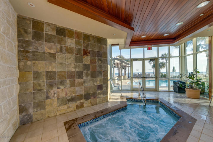 Aqua Condo - Residential