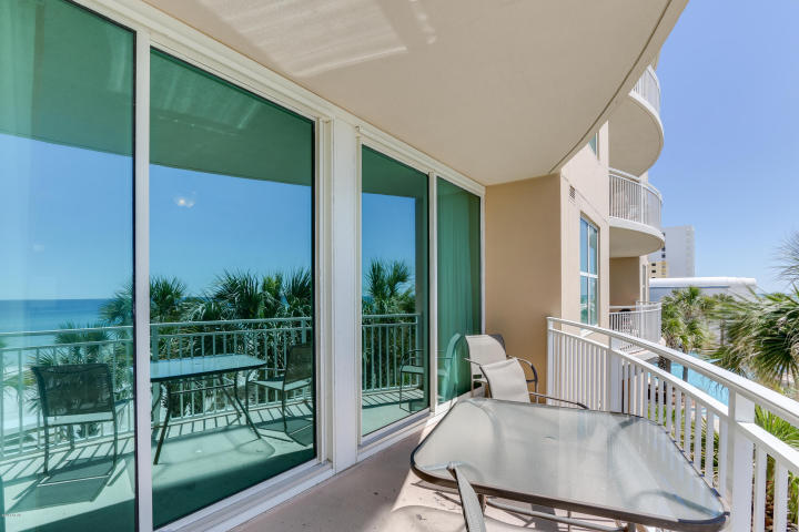Aqua Condo - Residential