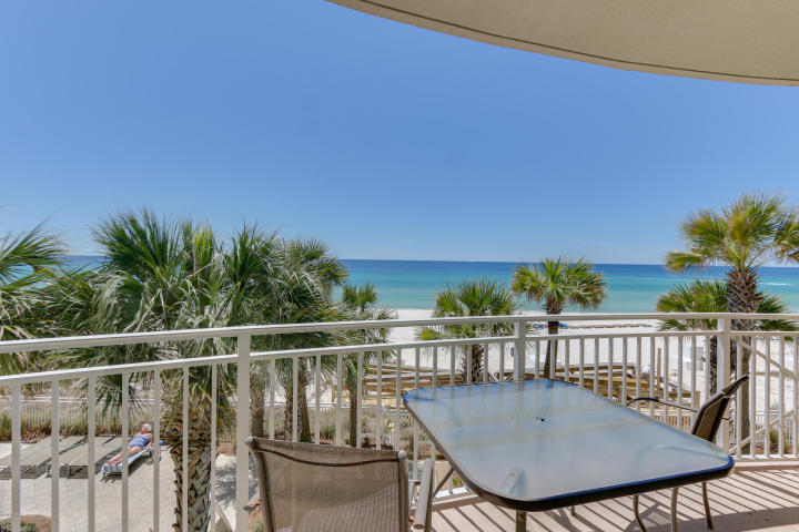 Aqua Condo - Residential