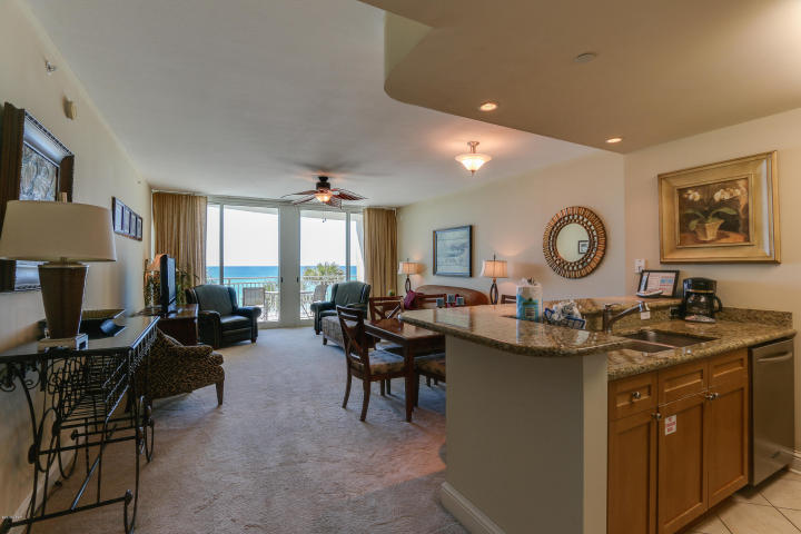 Aqua Condo - Residential
