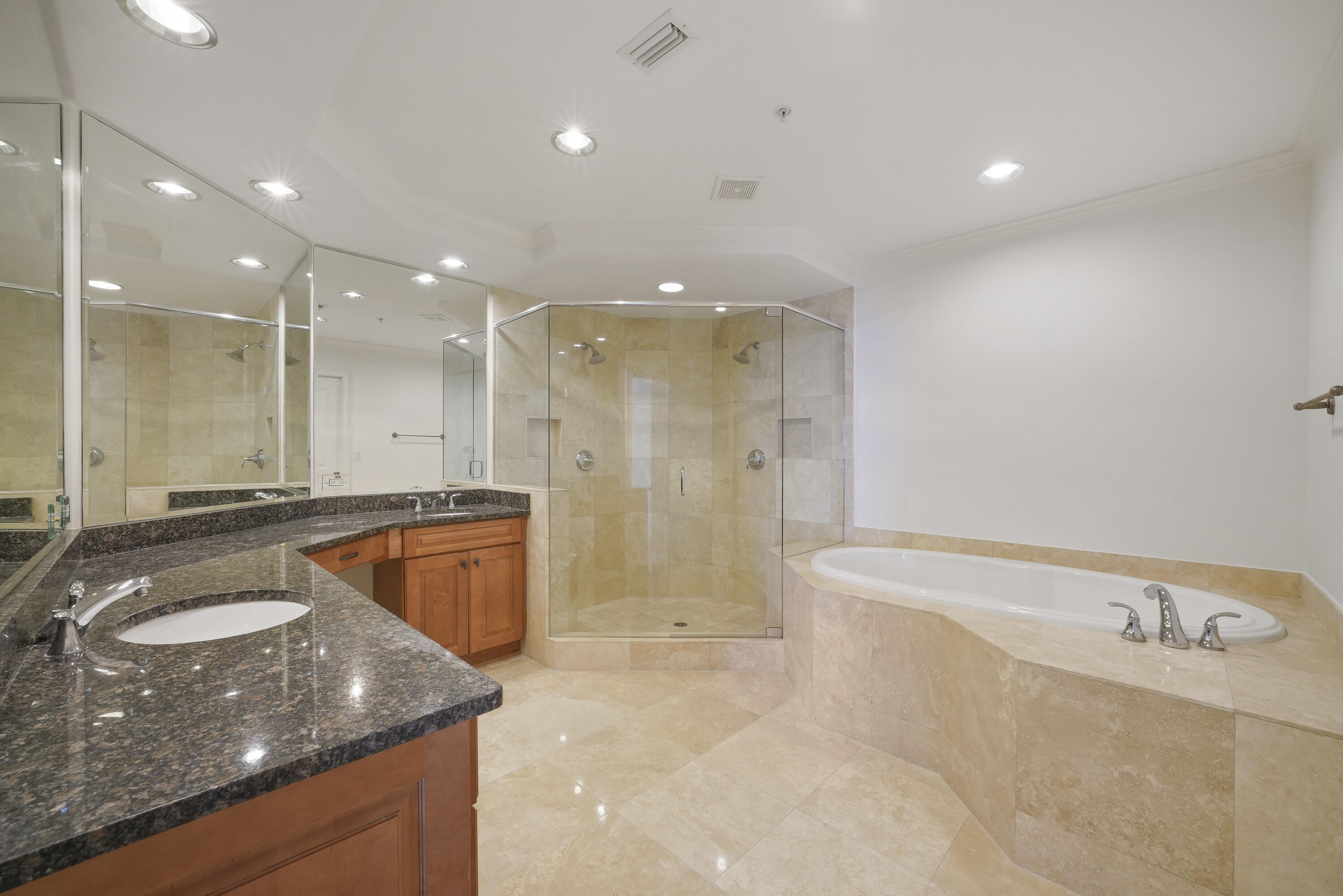 GRAND DUNES - SOUTH TOWER - Residential