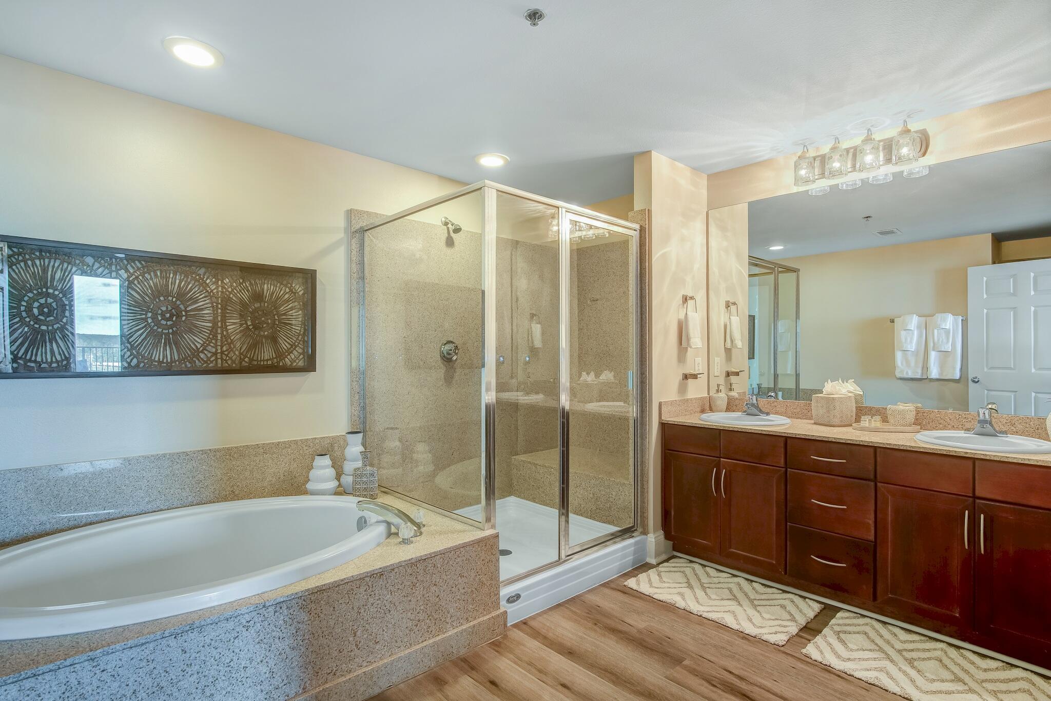 Laketown Wharf - Residential