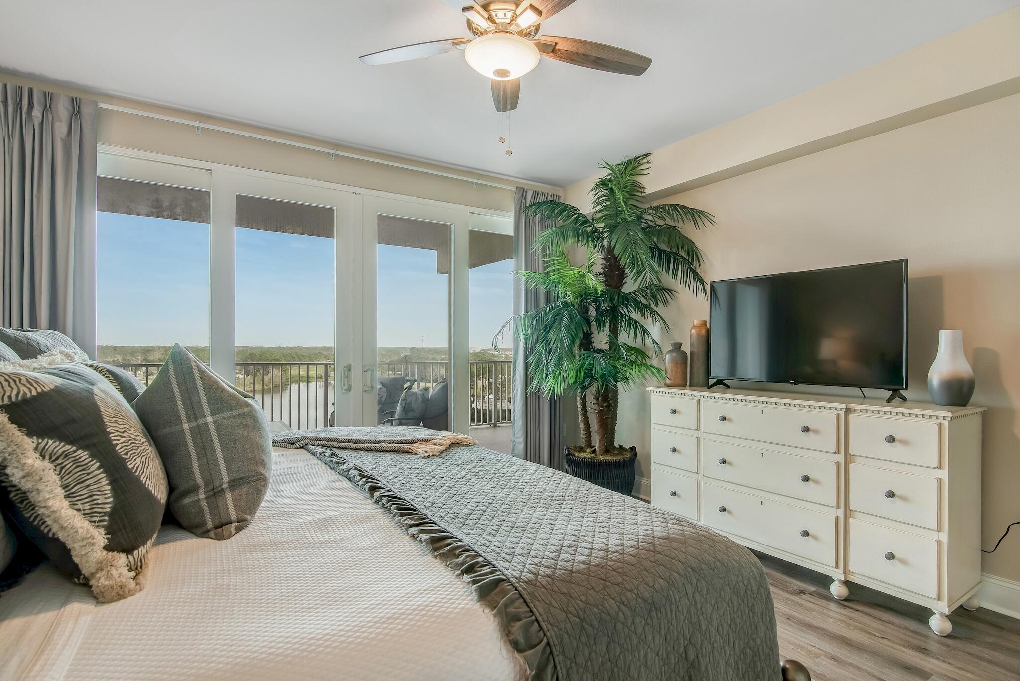 Laketown Wharf - Residential