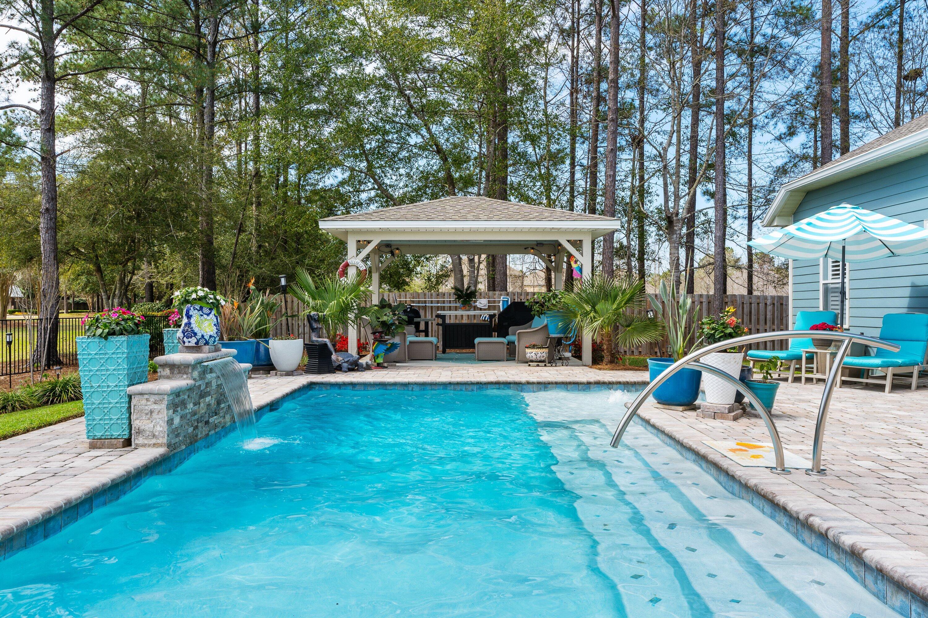 HAMMOCK BAY - Residential