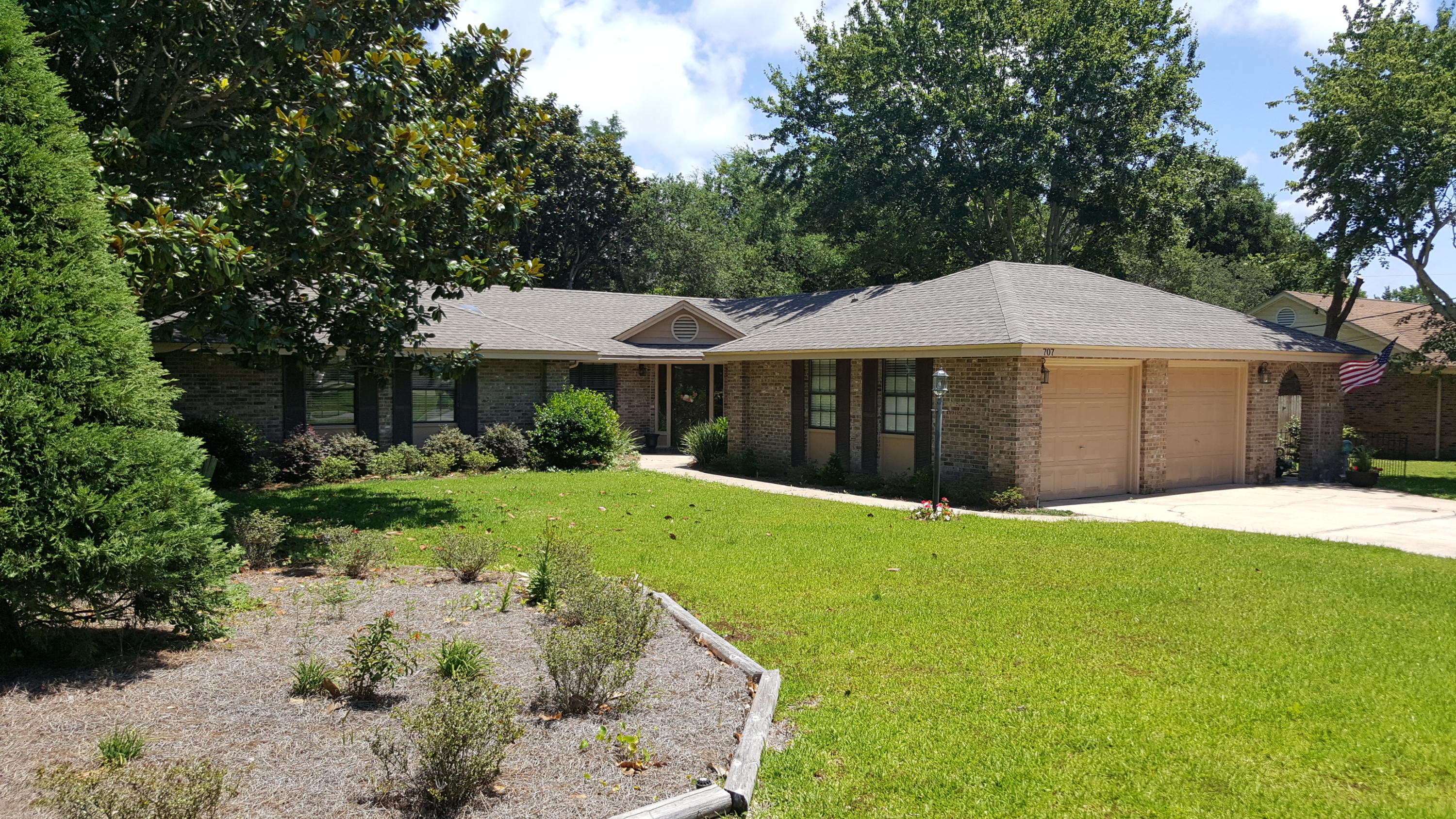 SPRING LAKE #2 - Residential