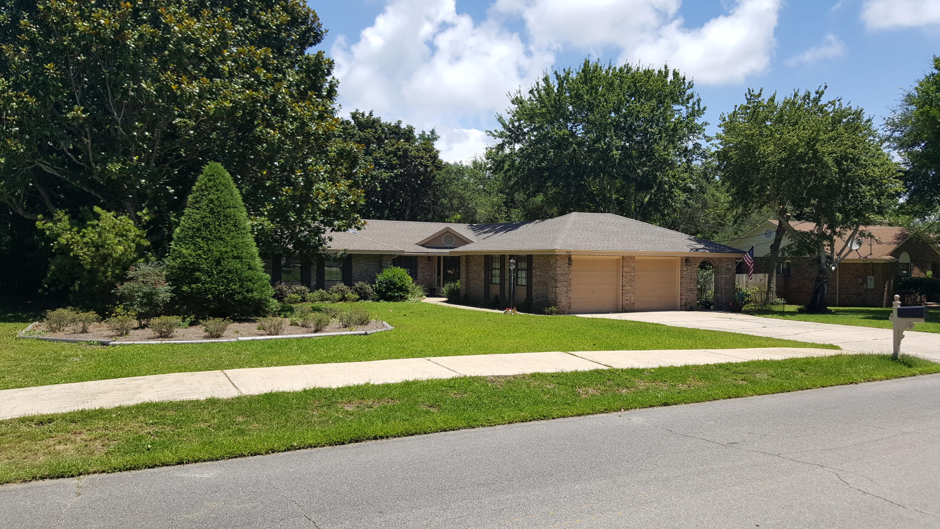 SPRING LAKE #2 - Residential