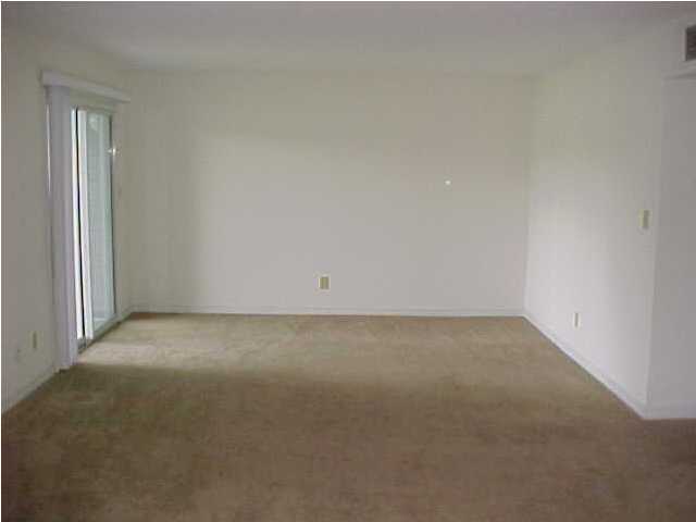 FINISTERRA CONDO - Residential Lease