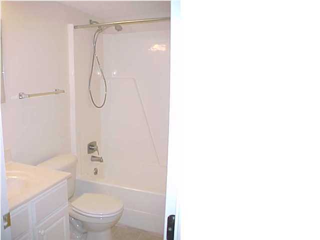 FINISTERRA CONDO - Residential Lease