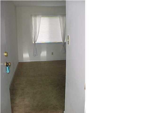 FINISTERRA CONDO - Residential Lease