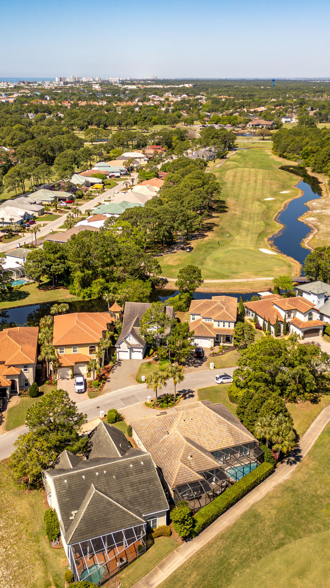 EMERALD BAY PH 1A - Residential