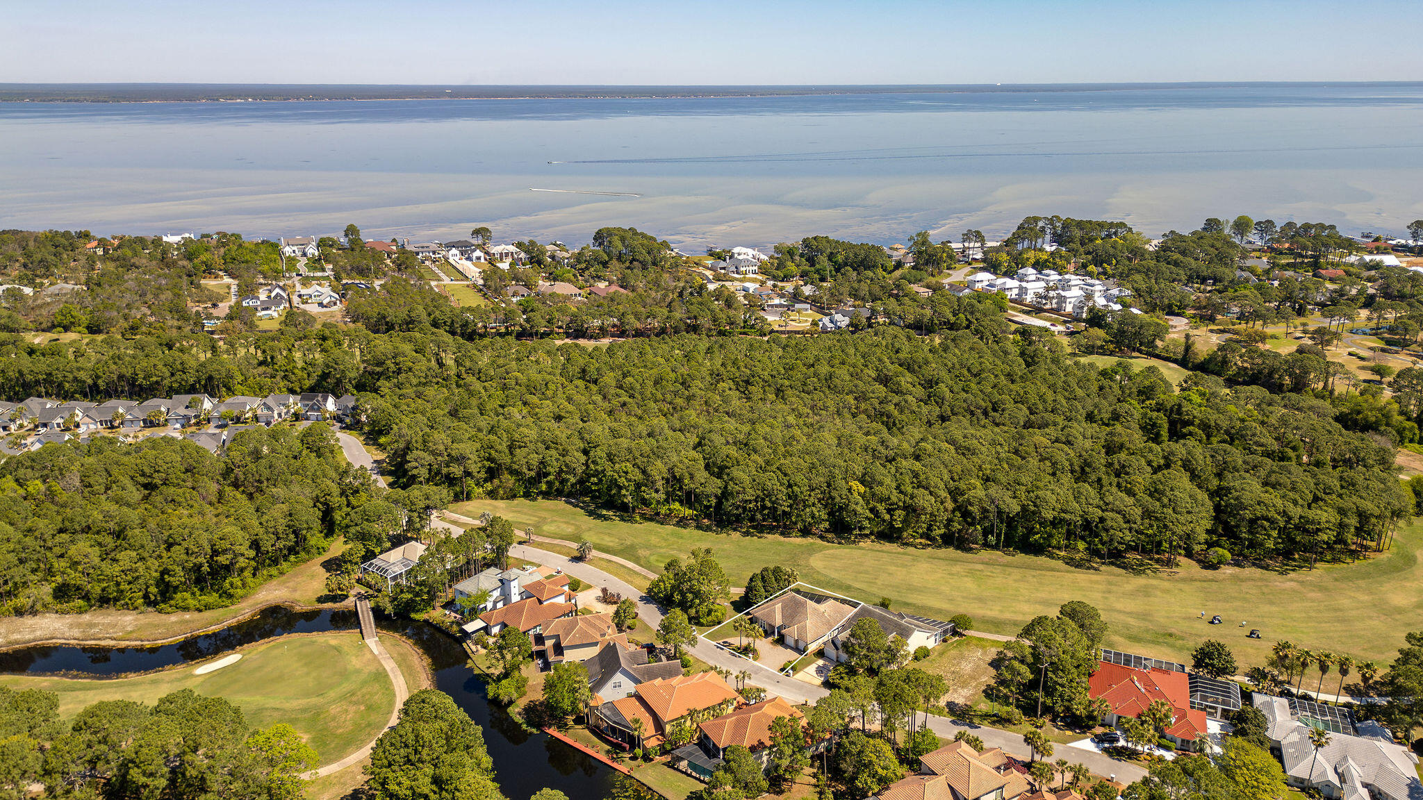EMERALD BAY PH 1A - Residential