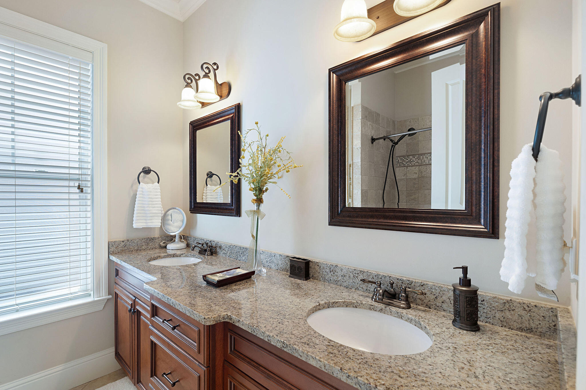 EMERALD BAY PH 1A - Residential
