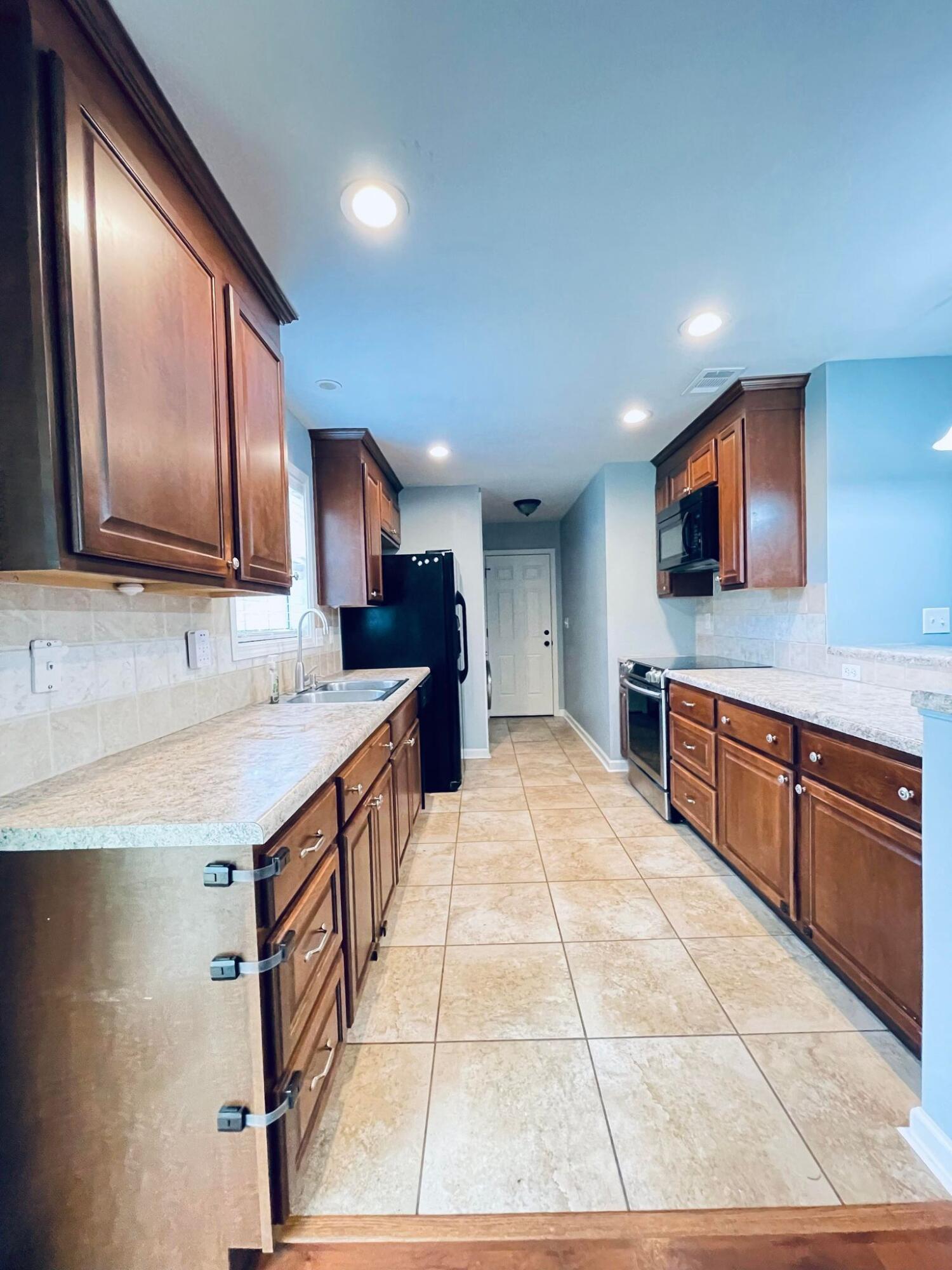 Pine Meadows Addition 2 - Residential Lease