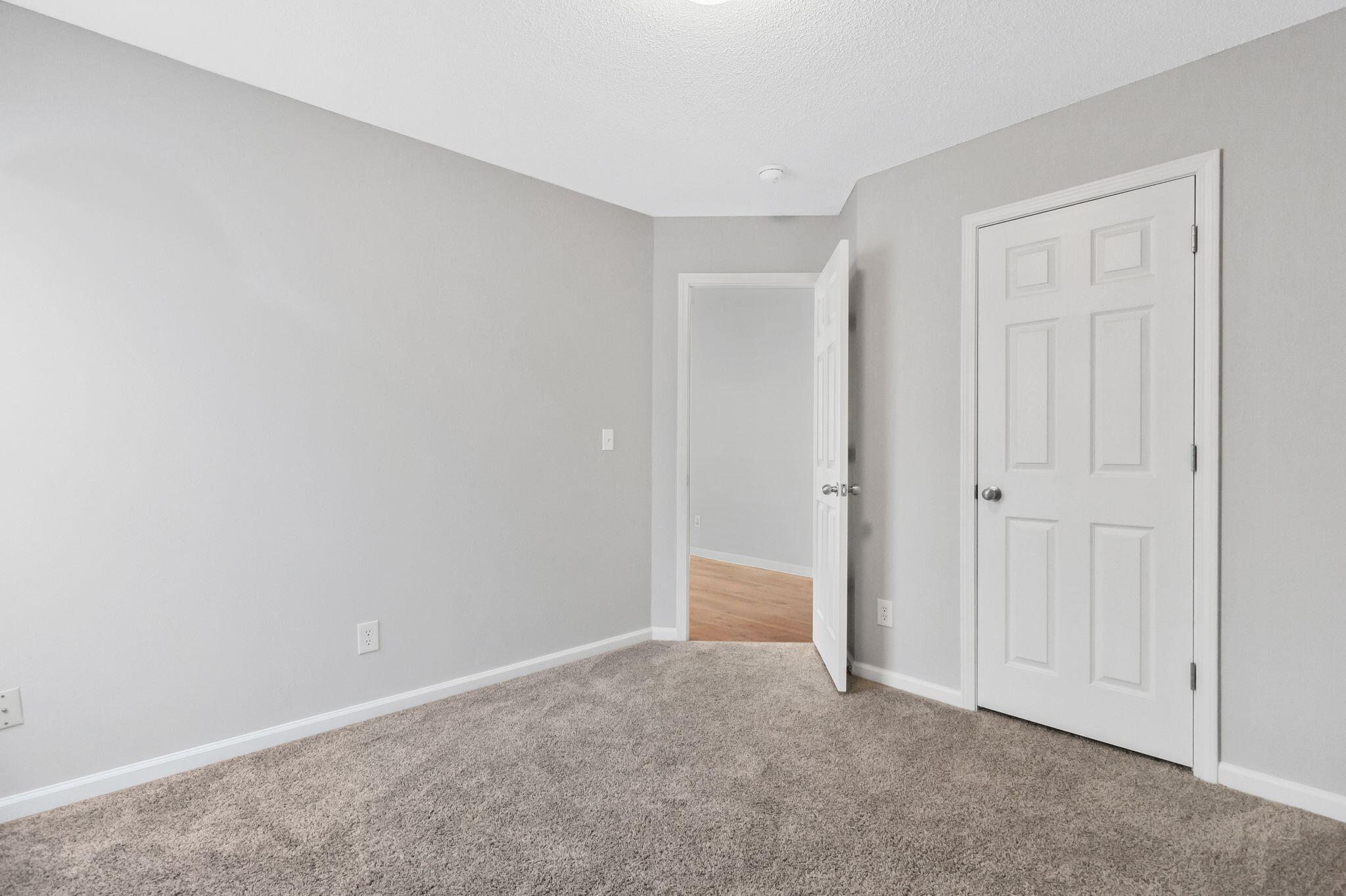 STILLWELL ESTATES - Residential Lease