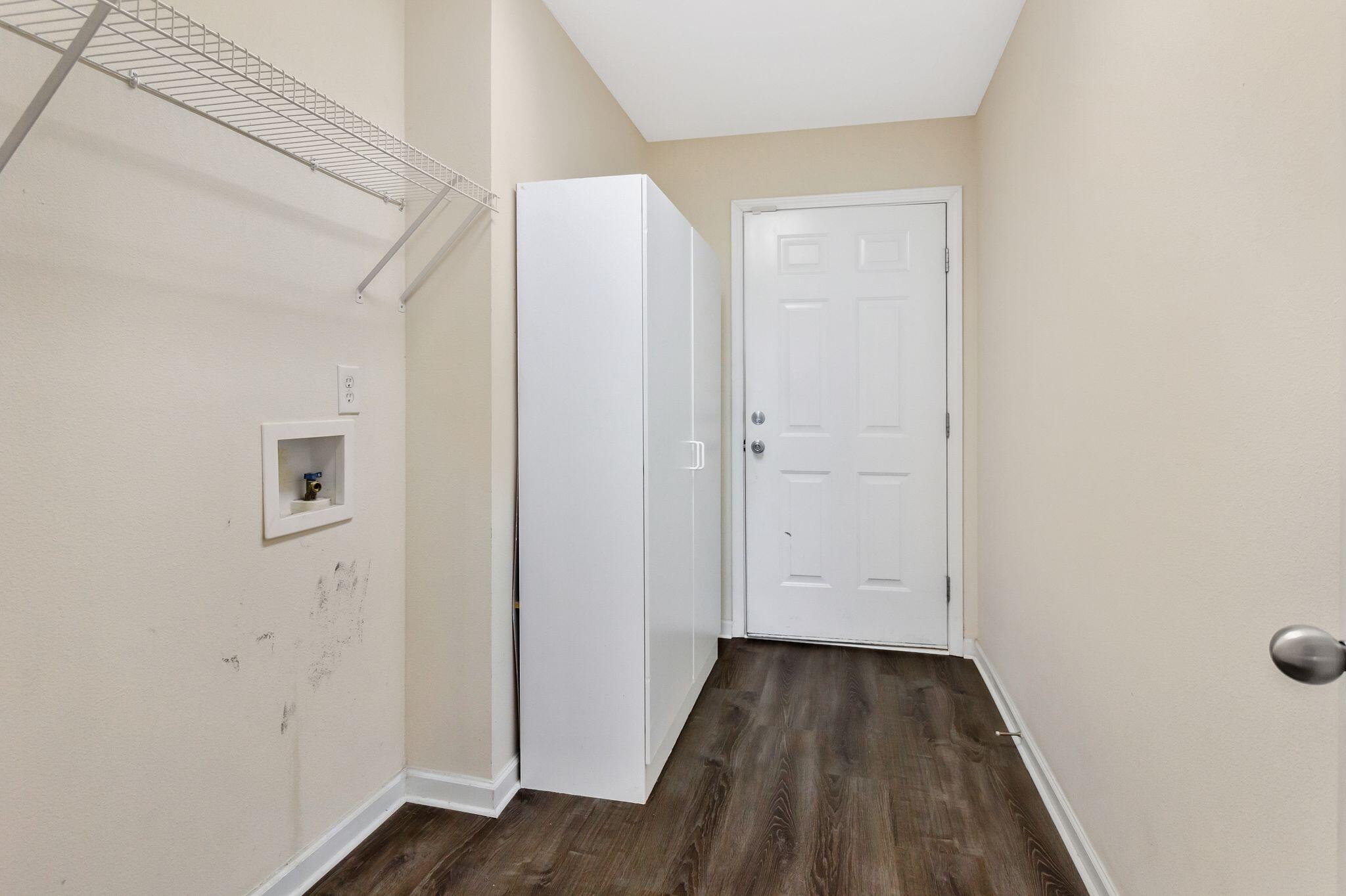 STILLWELL ESTATES - Residential Lease
