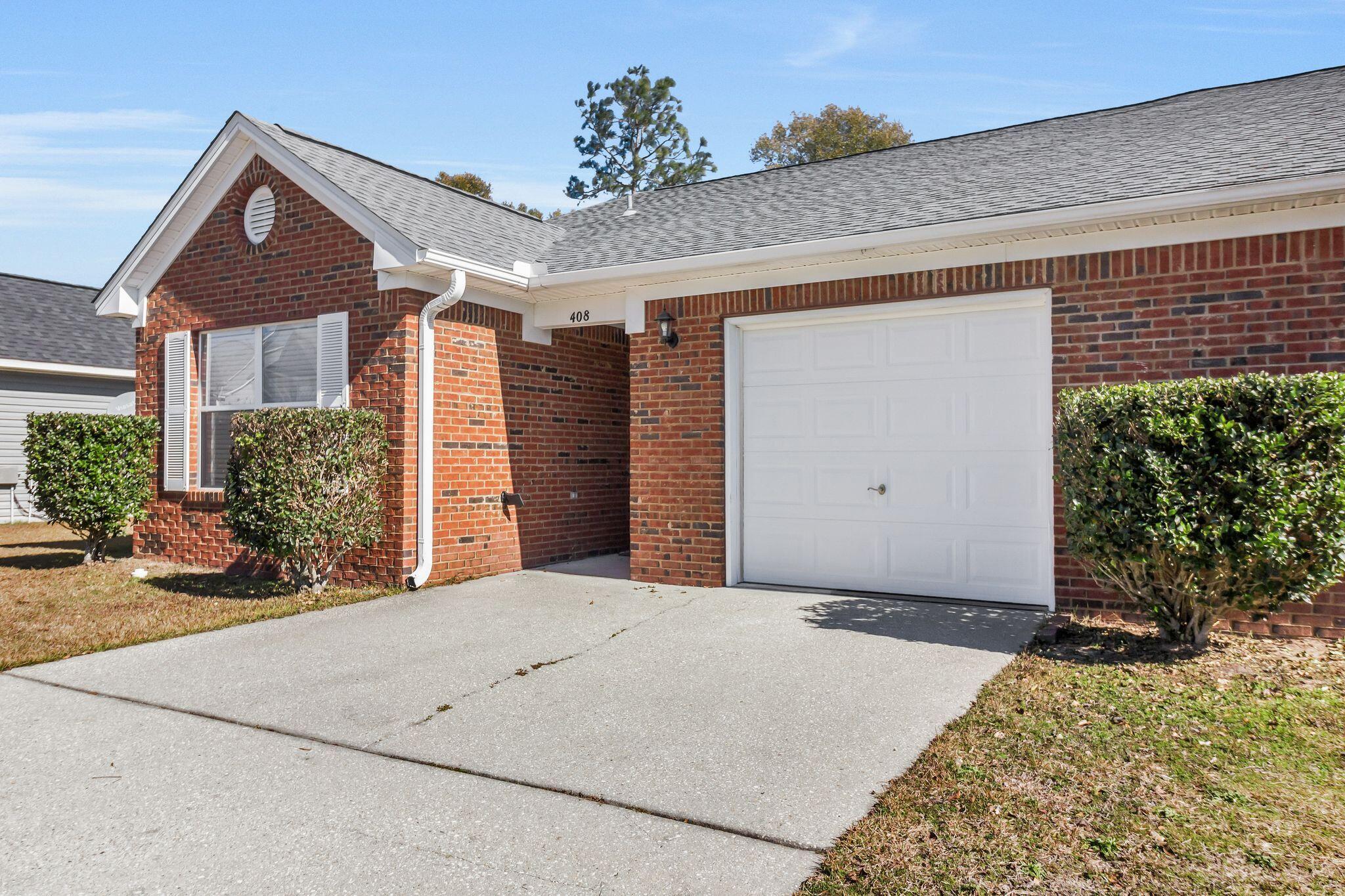 STILLWELL ESTATES - Residential Lease