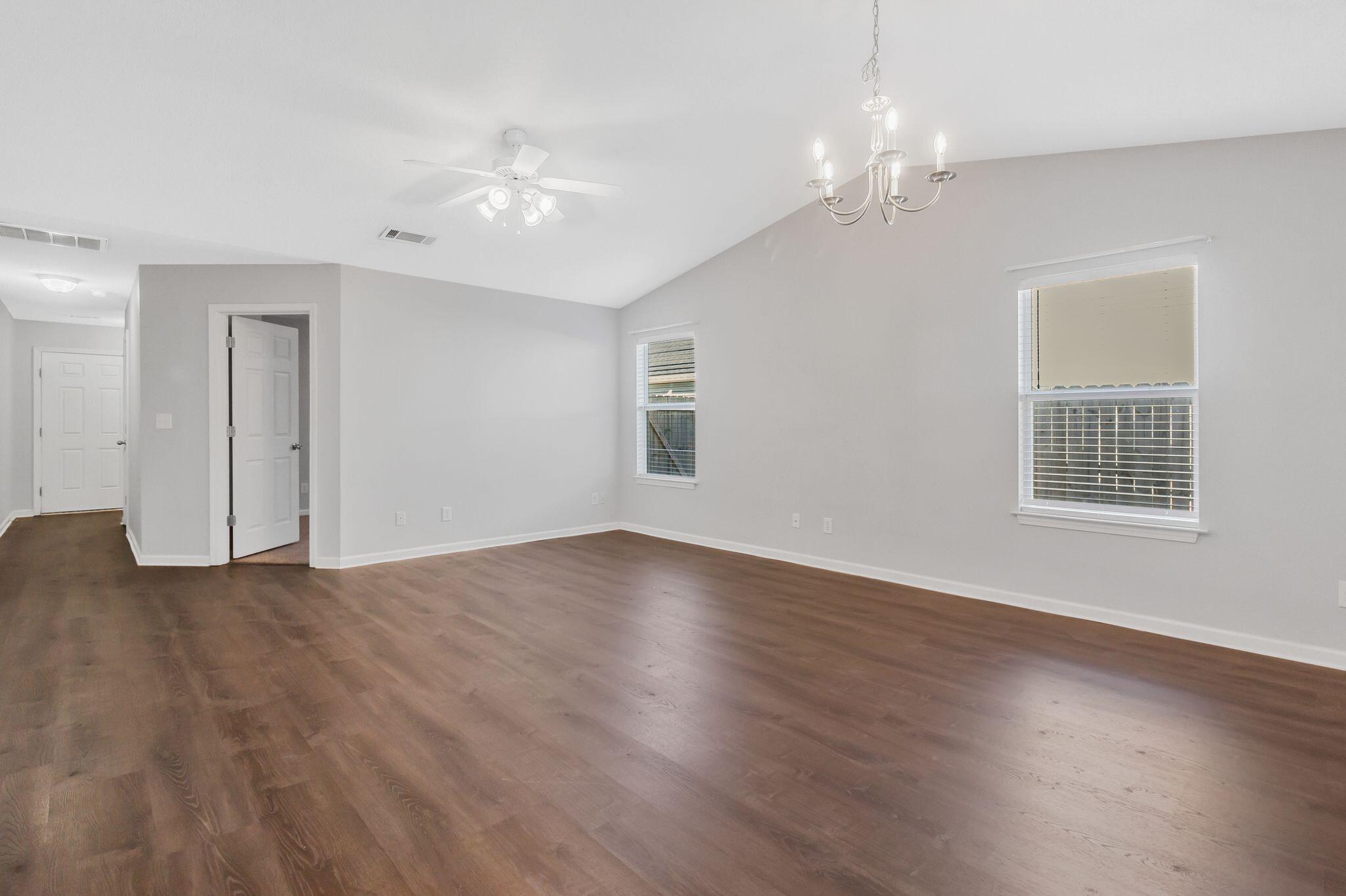STILLWELL ESTATES - Residential Lease