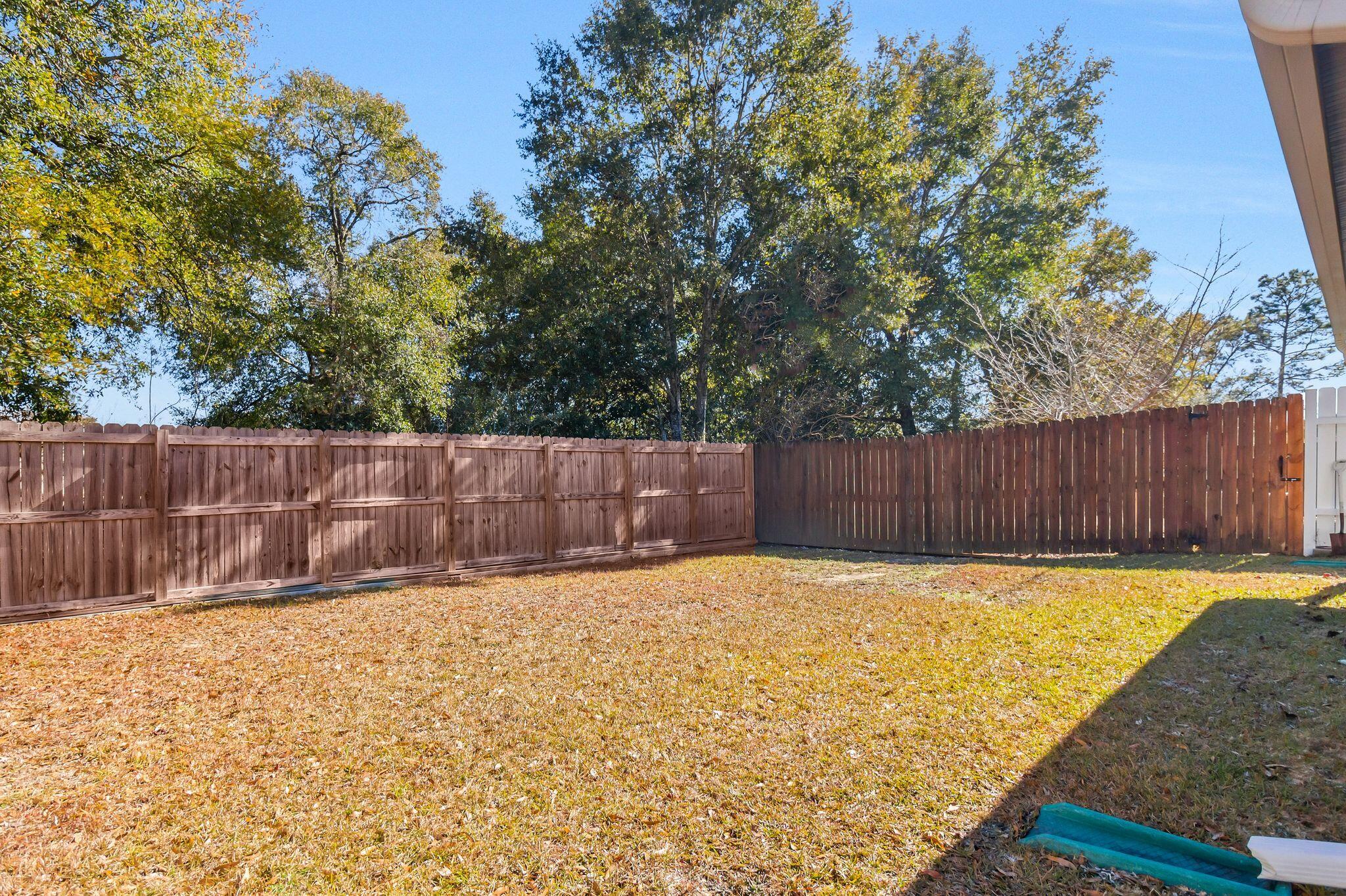 STILLWELL ESTATES - Residential Lease