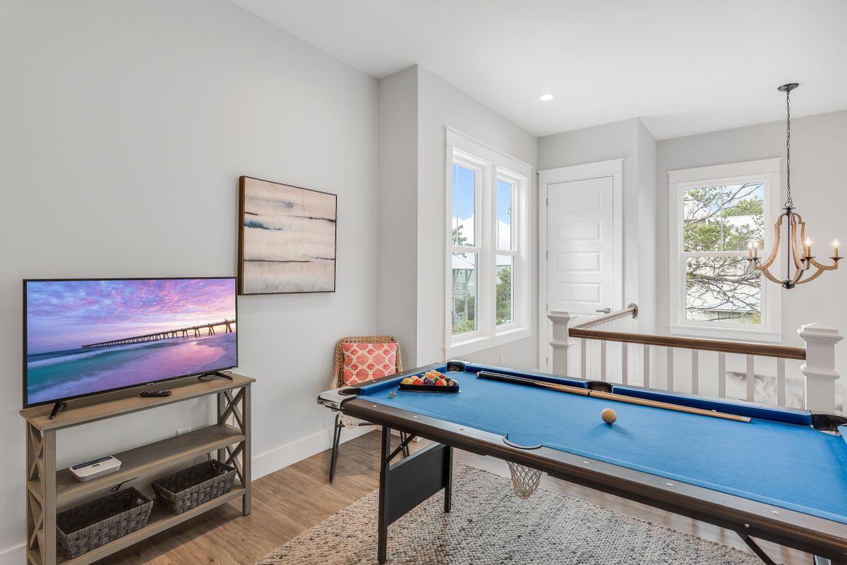 HIGHLAND PARKS - Residential