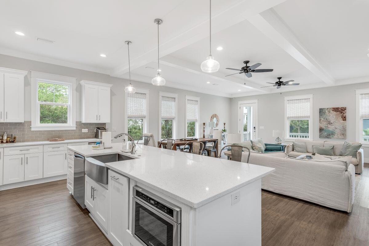 HIGHLAND PARKS - Residential