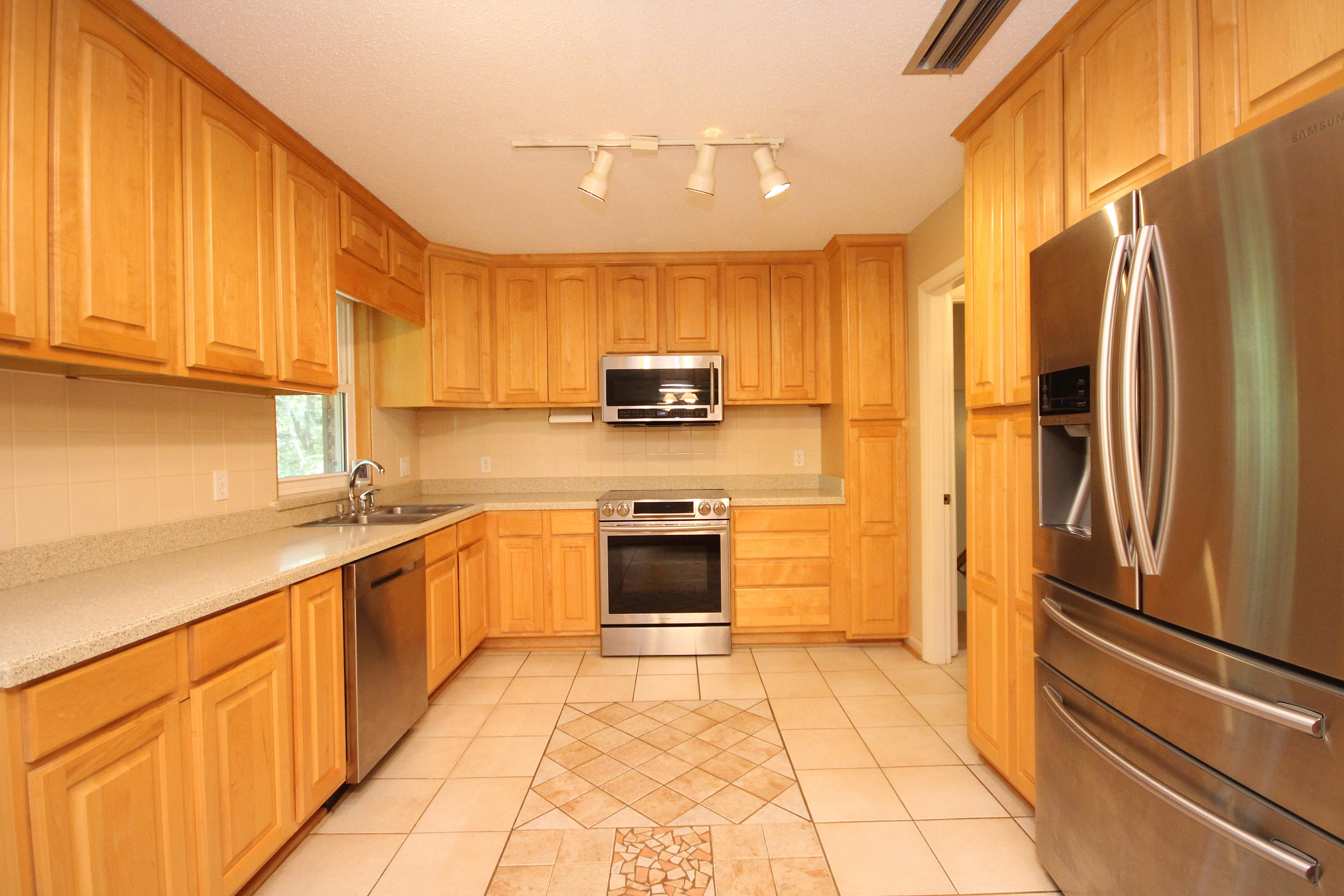 KENWOOD S/D - Residential