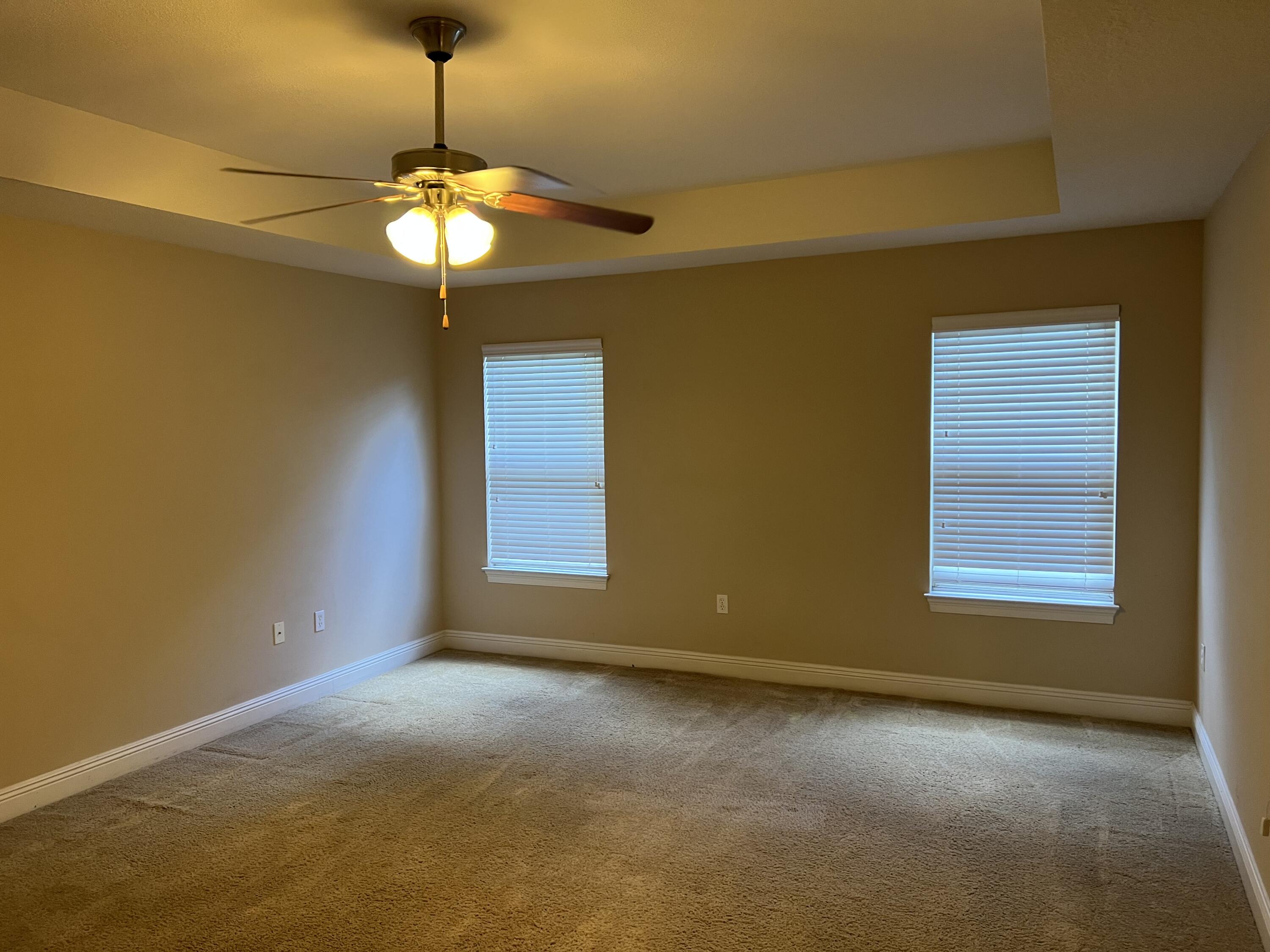 EAGLE BAY - Residential Lease