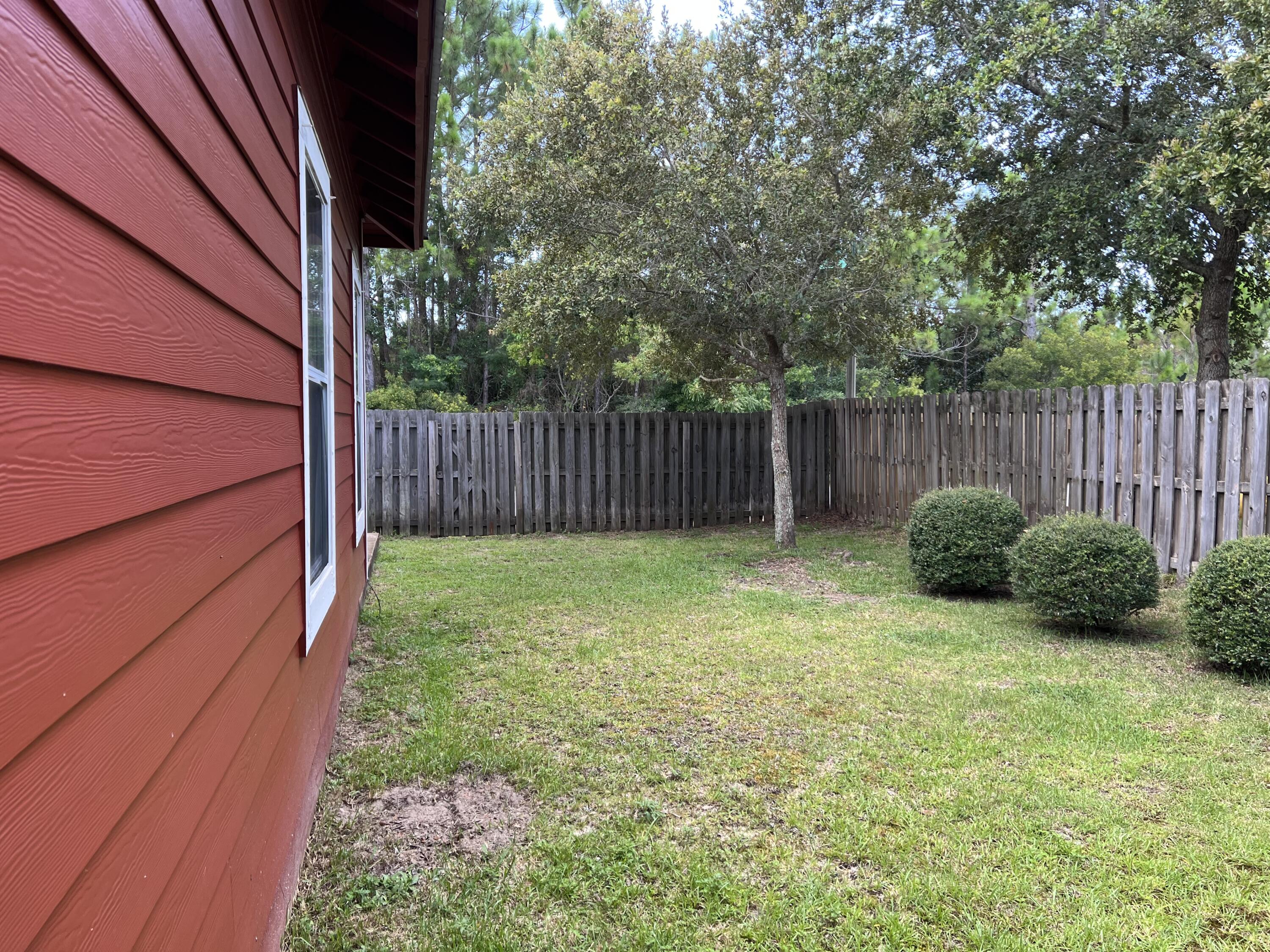 EAGLE BAY - Residential Lease