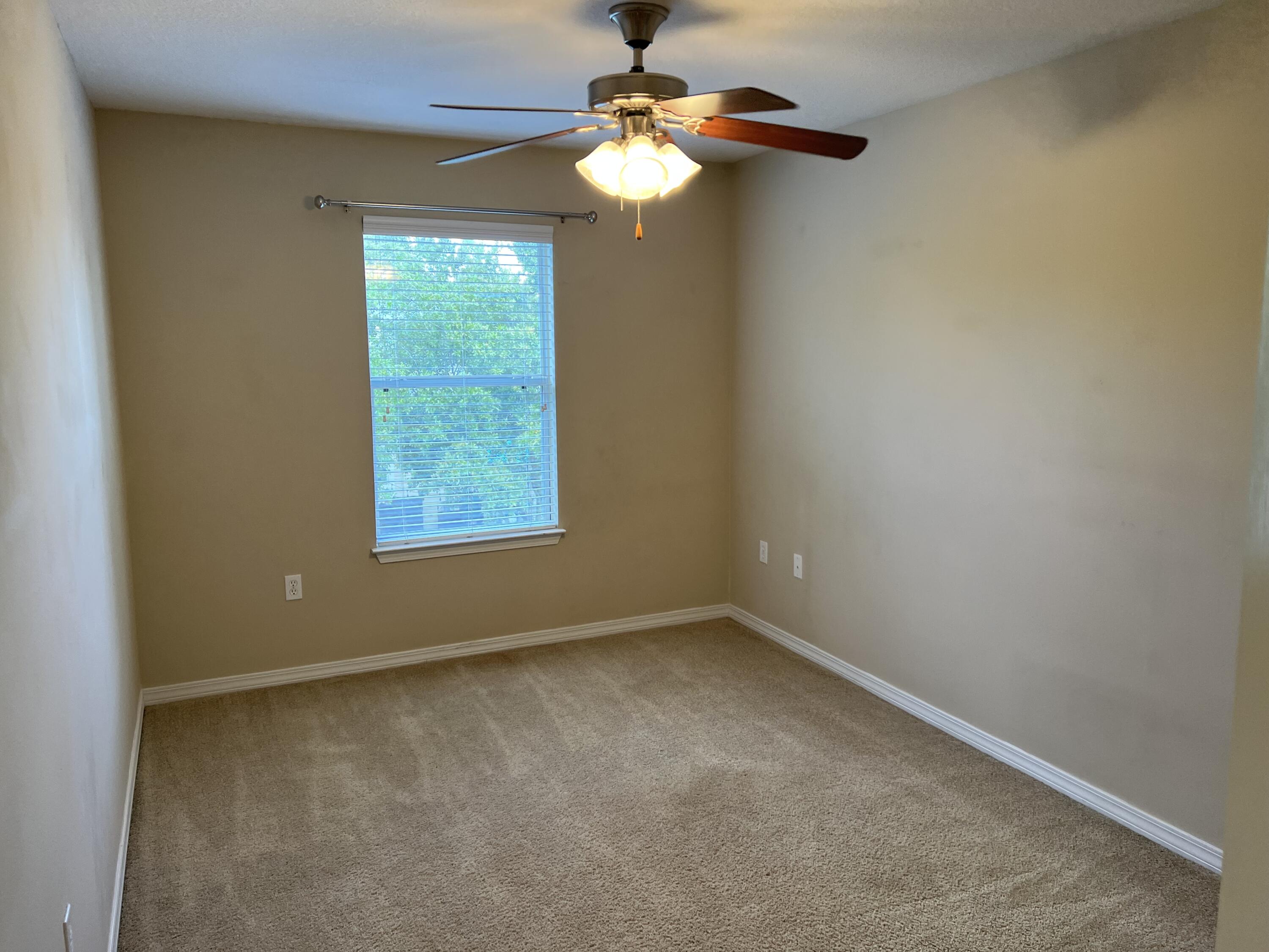 EAGLE BAY - Residential Lease