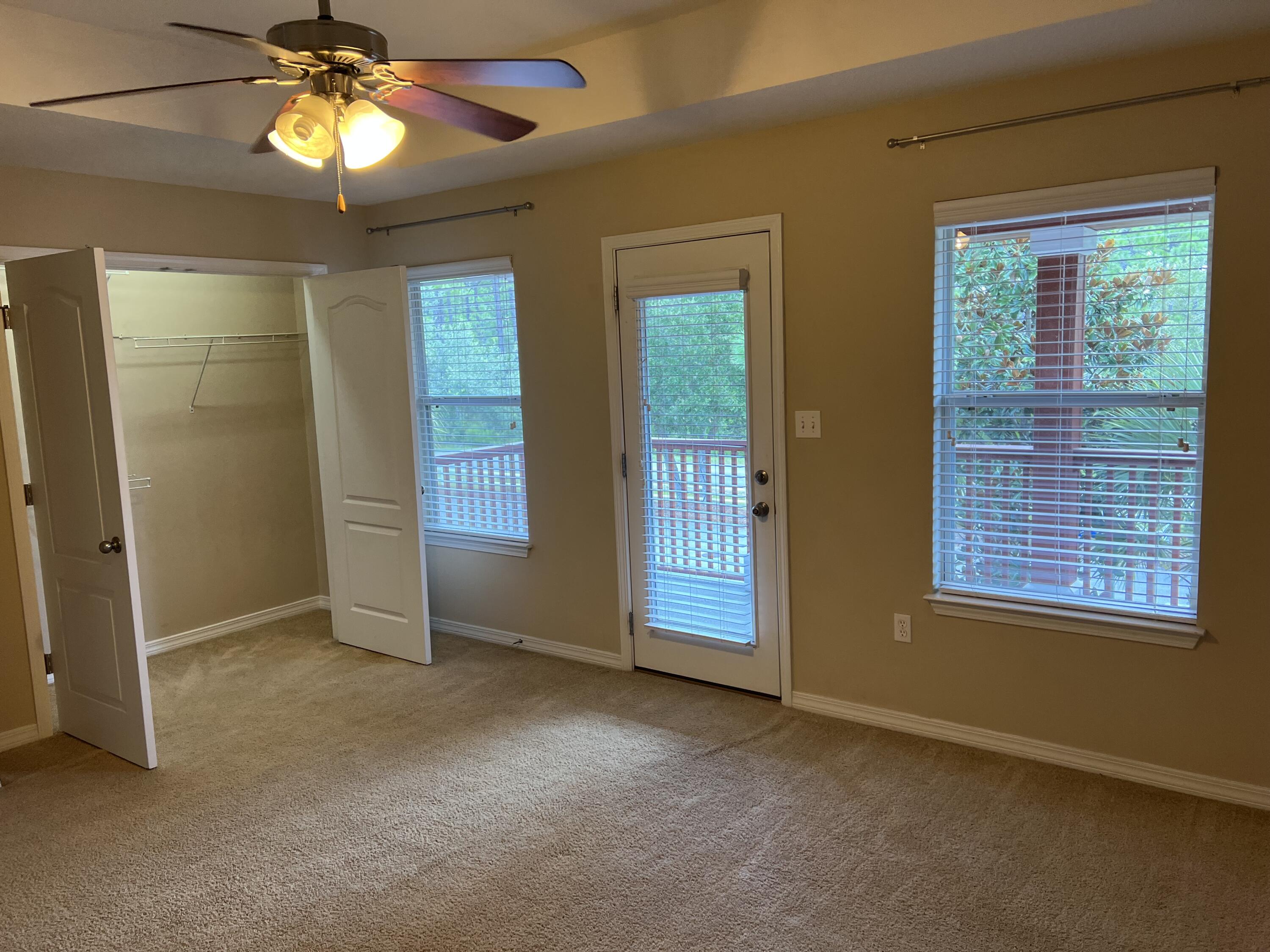 EAGLE BAY - Residential Lease