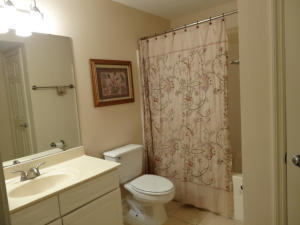 FLORIDA CLUB - Residential Lease