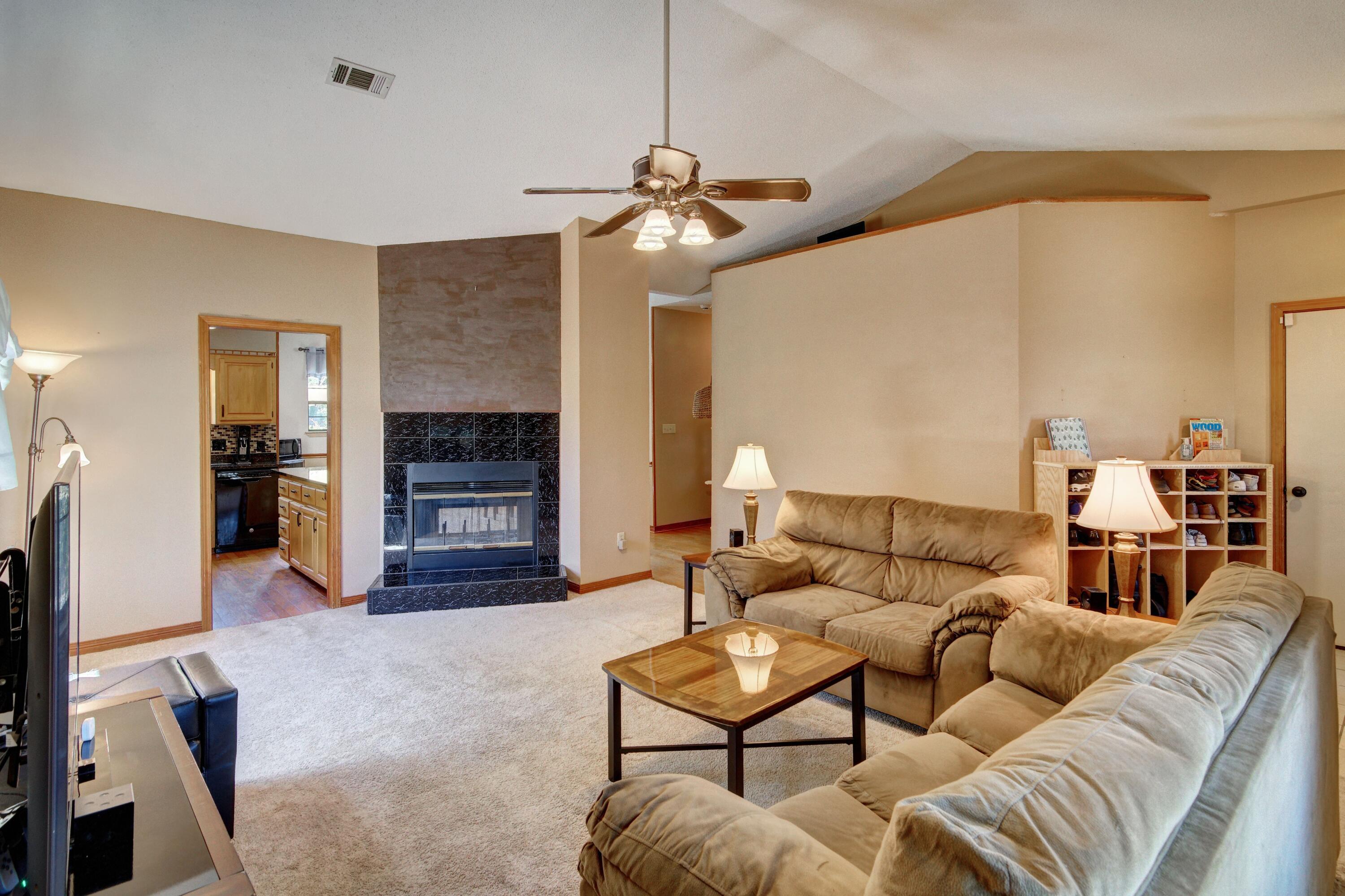 EAST BAY RIVER ESTATES 1ST ADDN - Residential