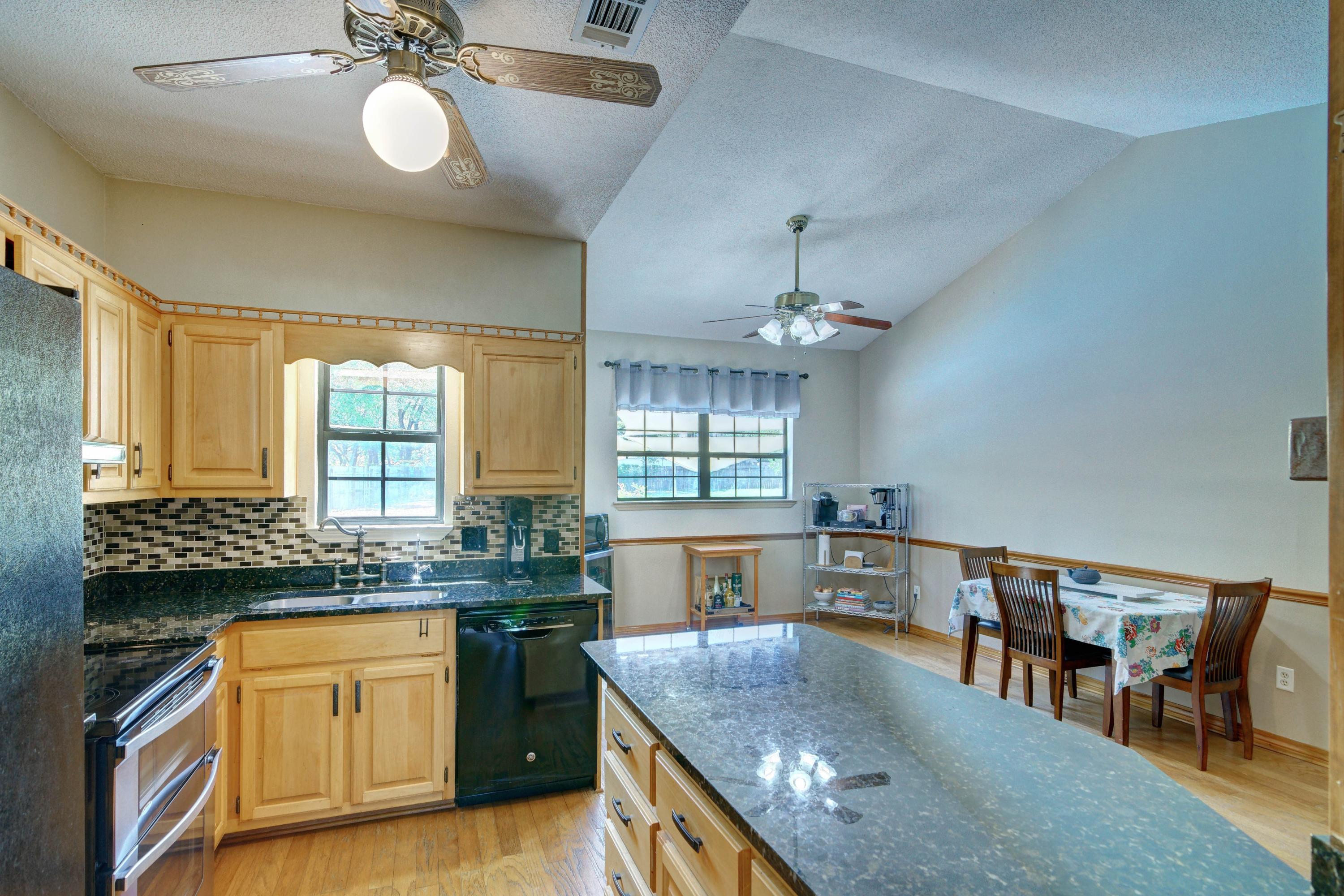 EAST BAY RIVER ESTATES 1ST ADDN - Residential